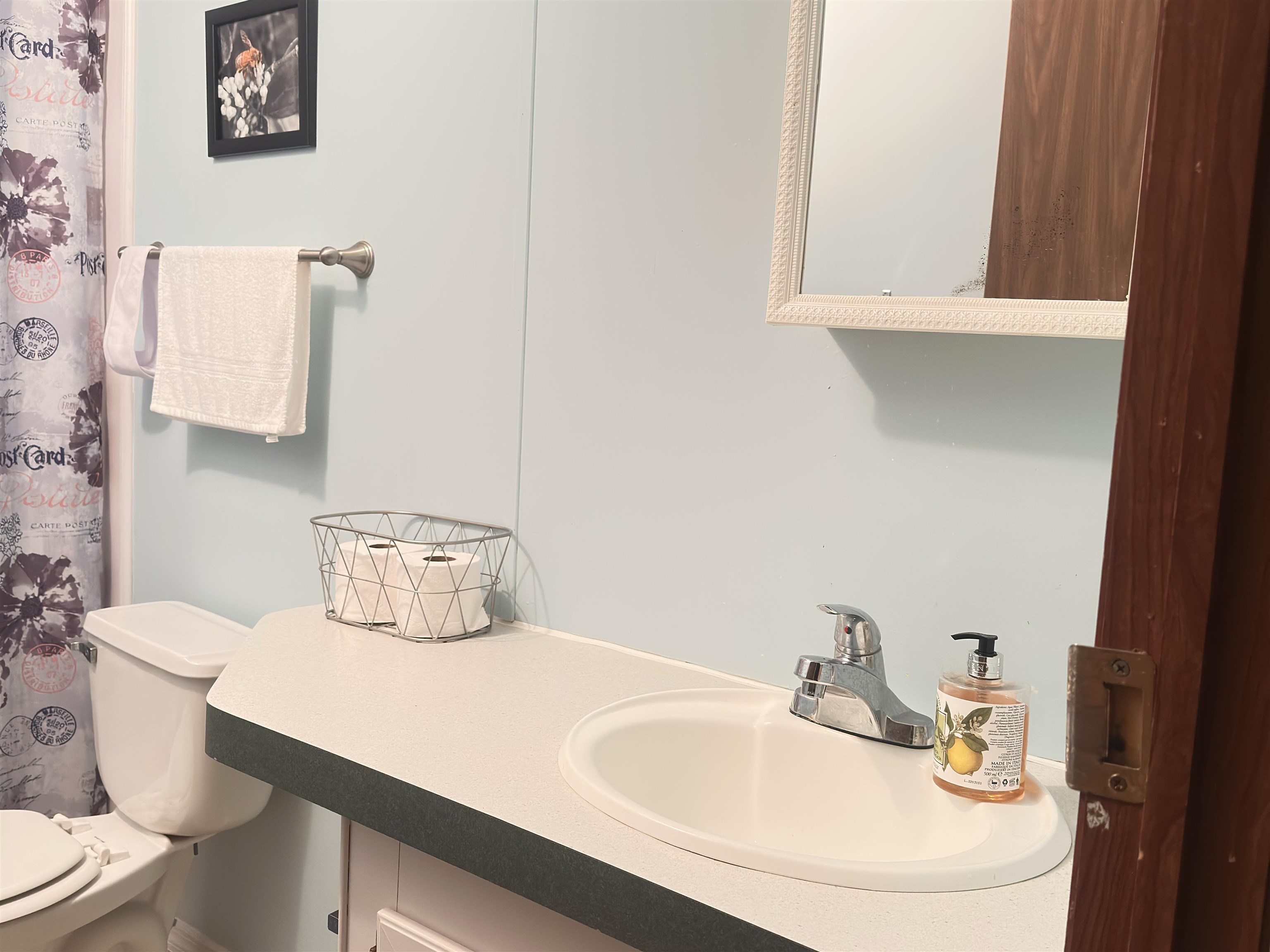 Image 15 of 22 For 105 Breezewood Cir