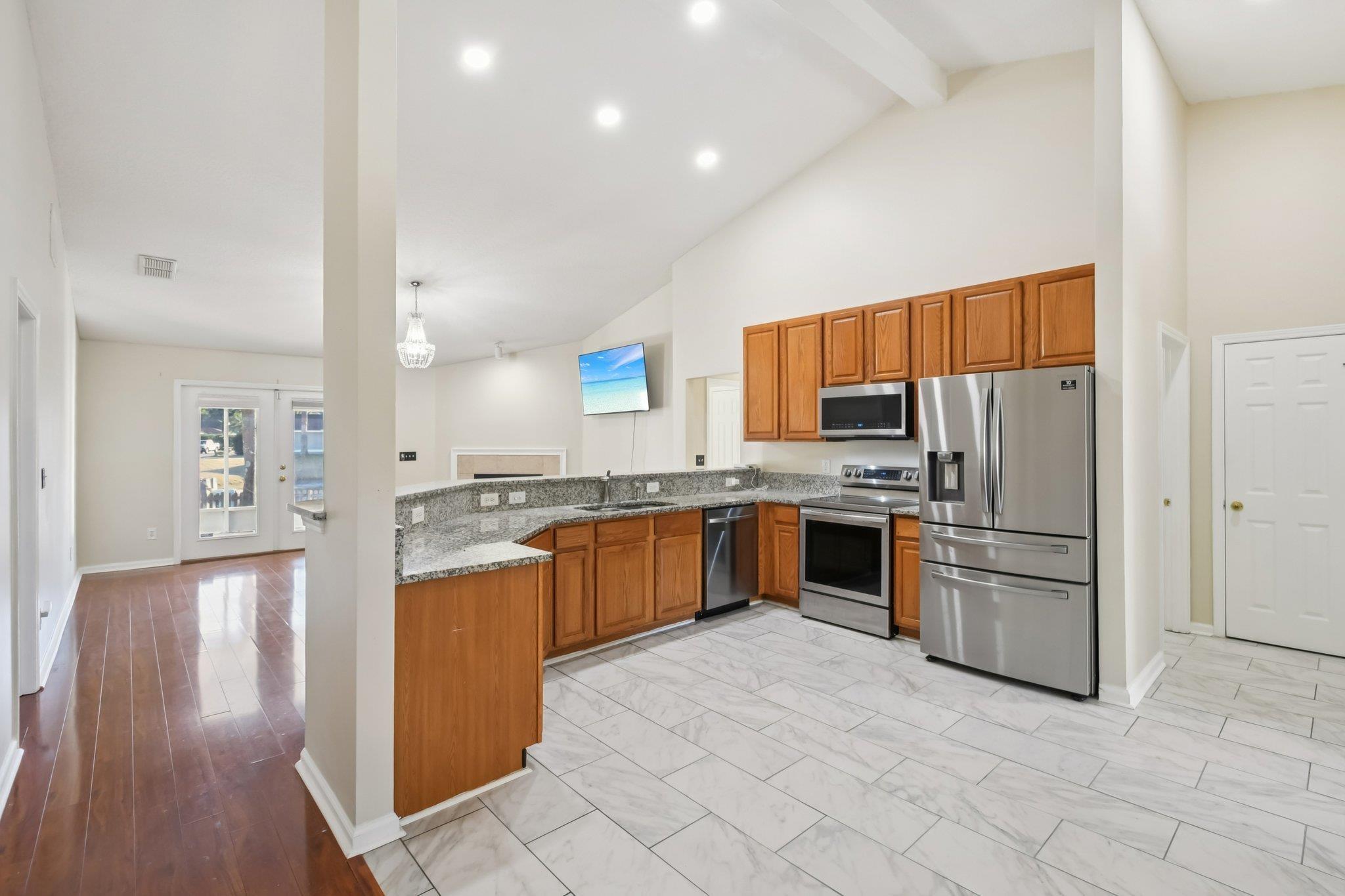 Image 12 of 63 For 2447 Coachman Lakes Dr