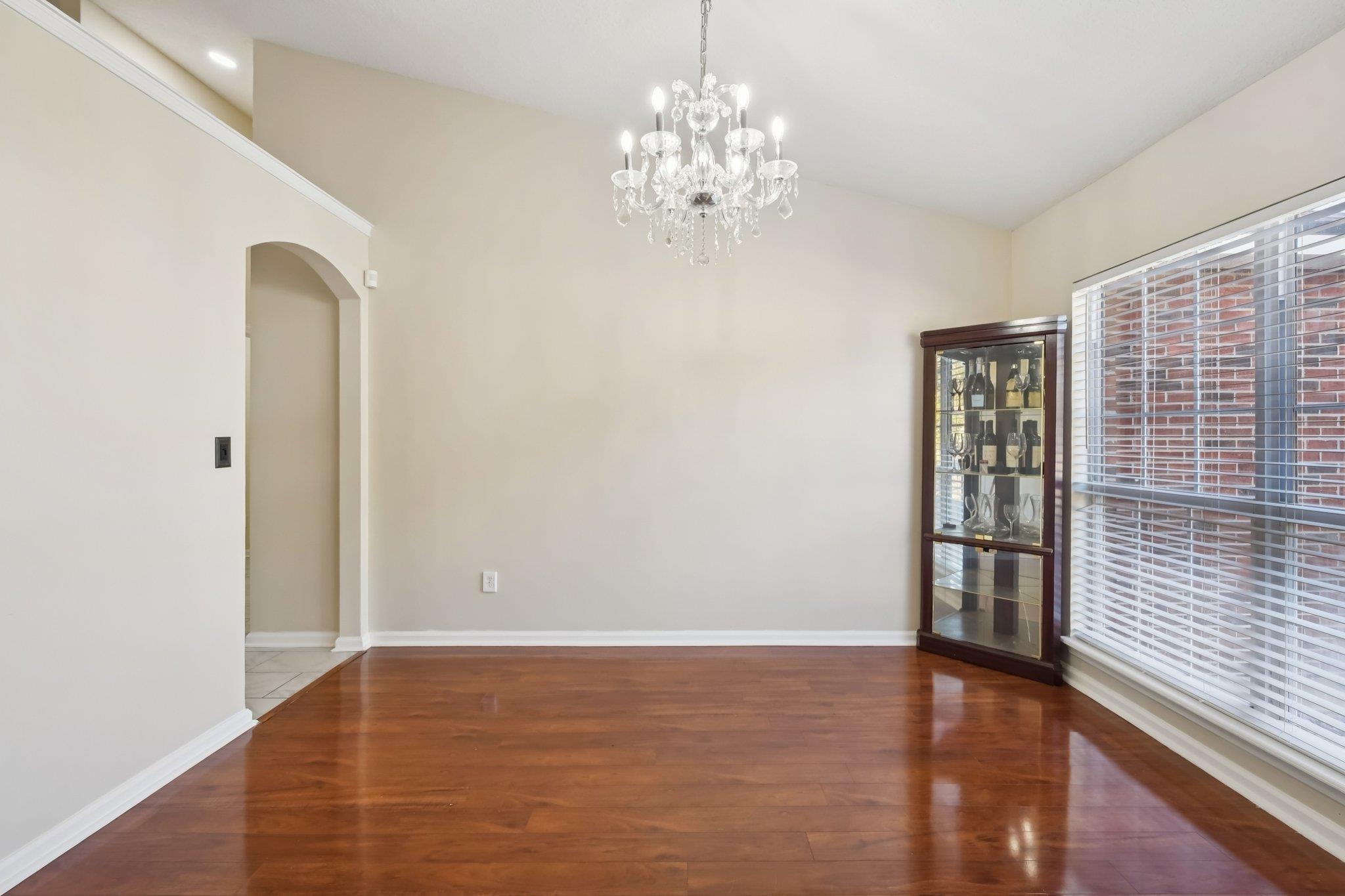 Image 20 of 63 For 2447 Coachman Lakes Dr