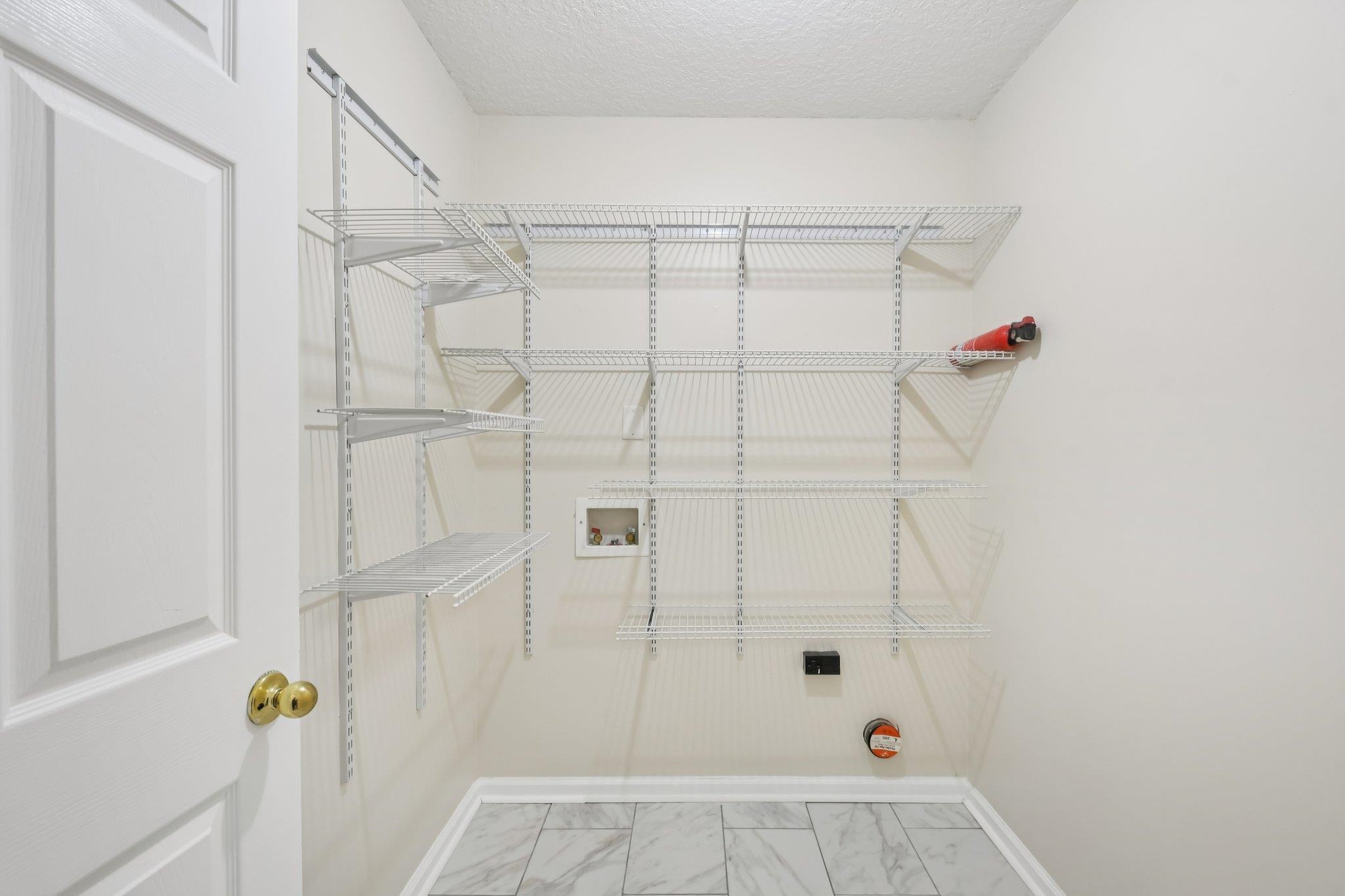 Image 22 of 63 For 2447 Coachman Lakes Dr