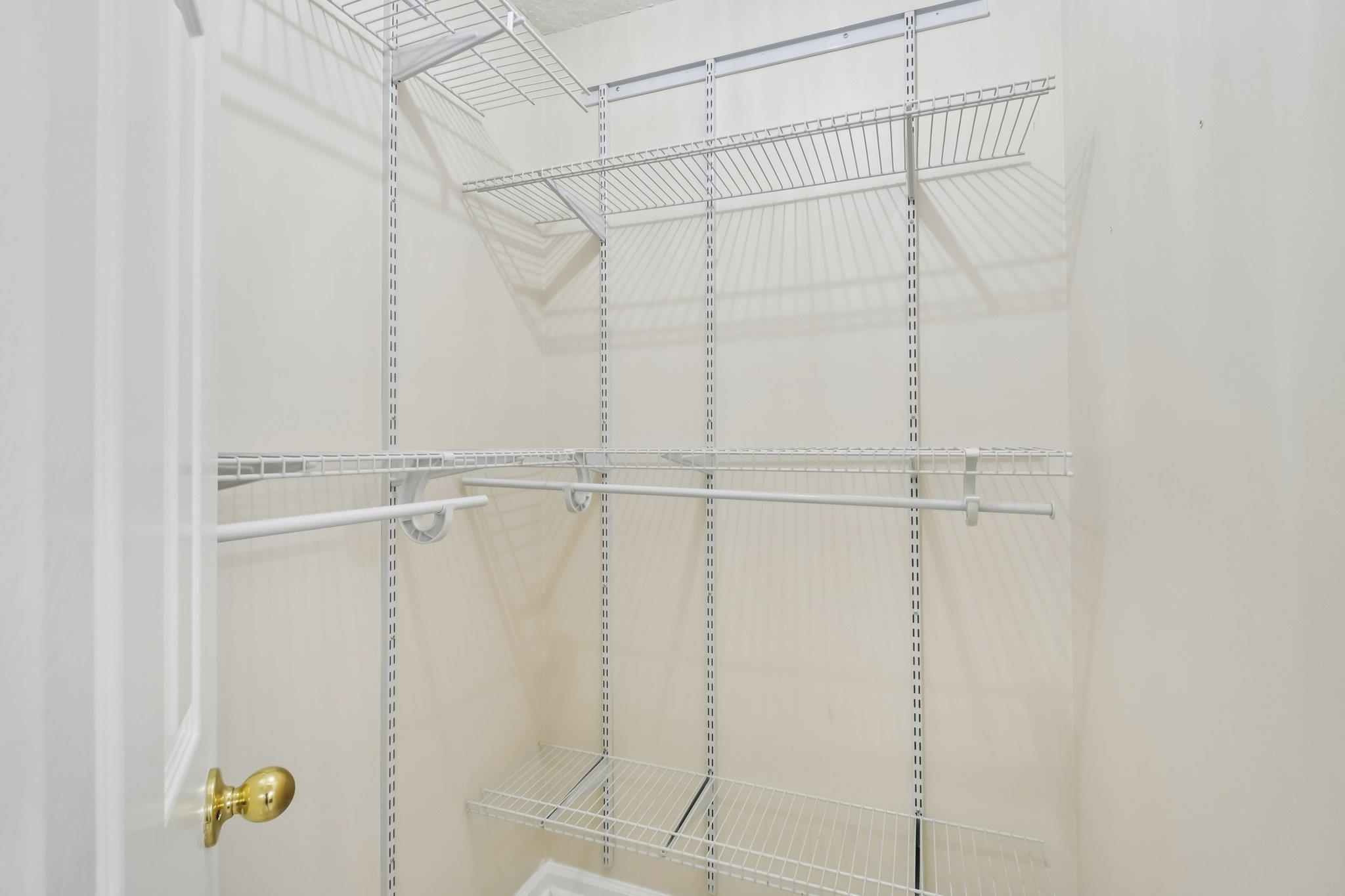 Image 33 of 63 For 2447 Coachman Lakes Dr