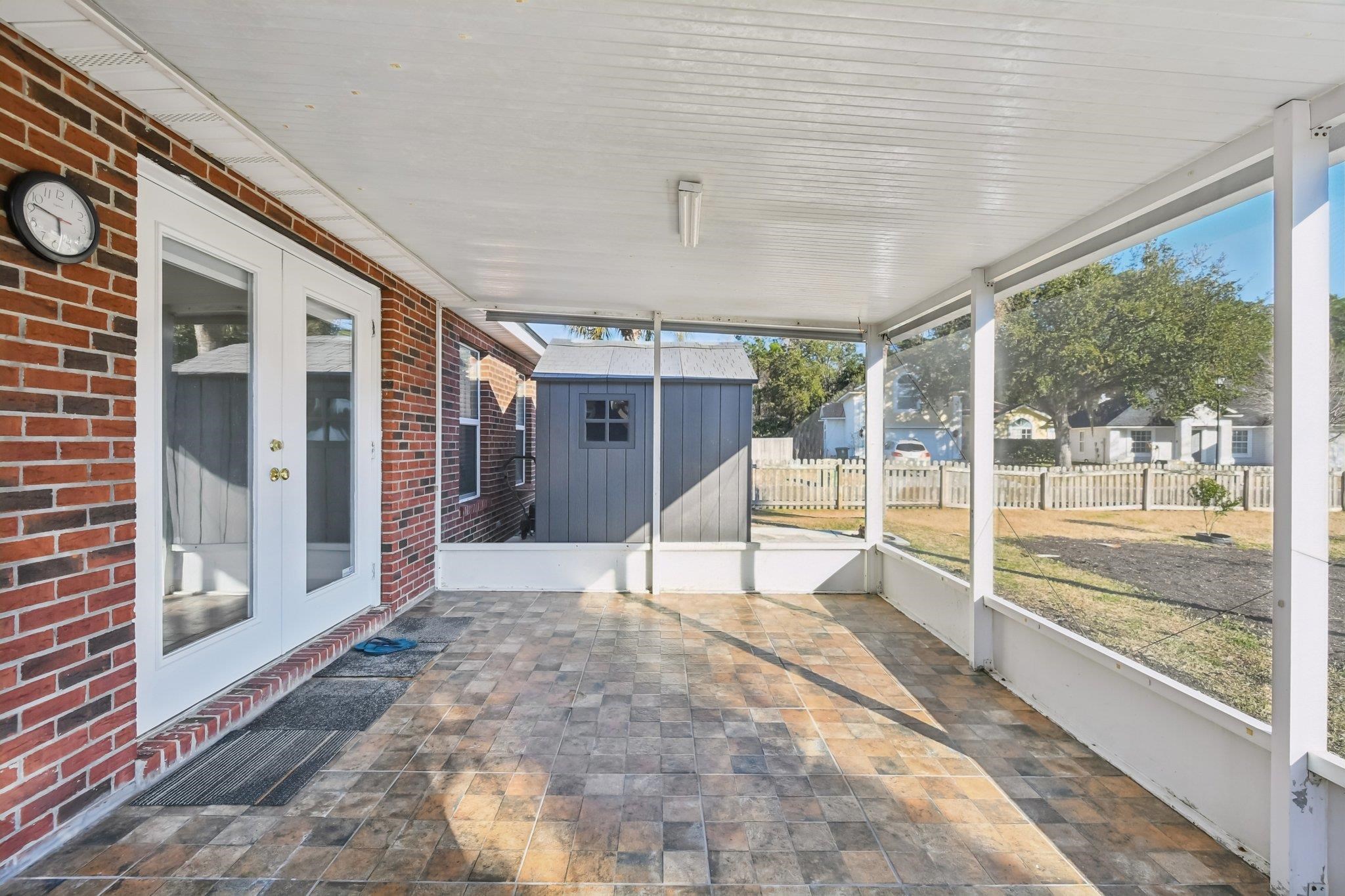 Image 42 of 63 For 2447 Coachman Lakes Dr