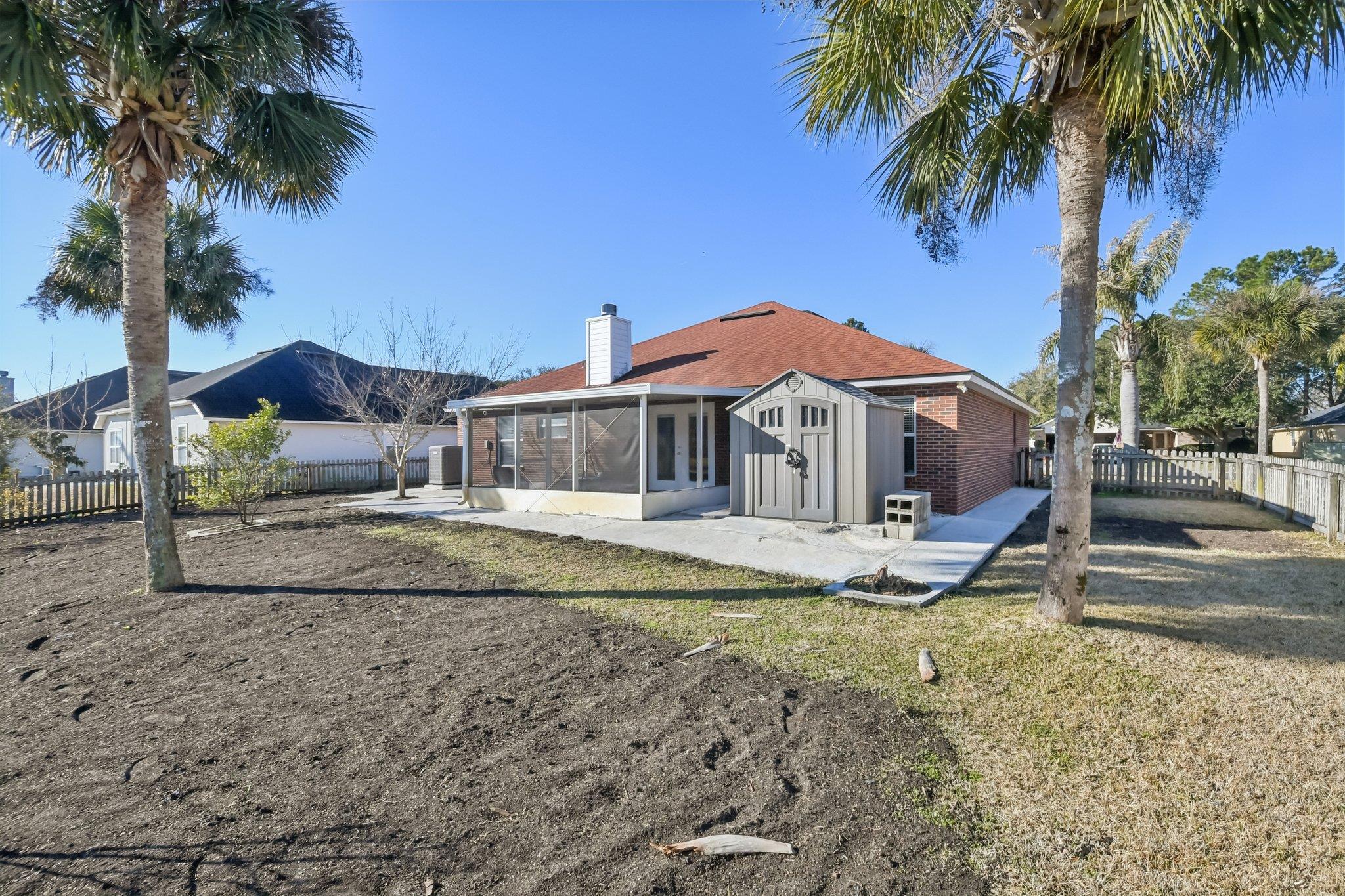 Image 46 of 63 For 2447 Coachman Lakes Dr