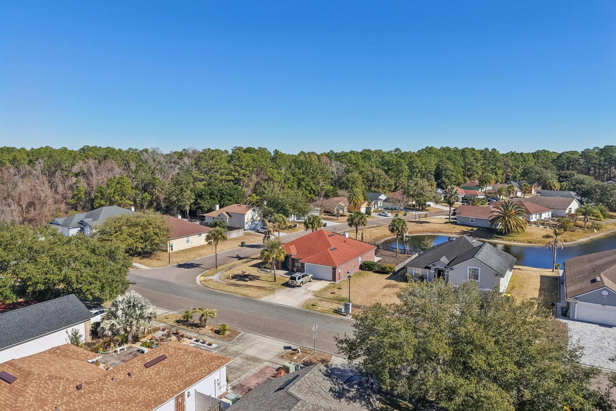 Image 52 of 63 For 2447 Coachman Lakes Dr