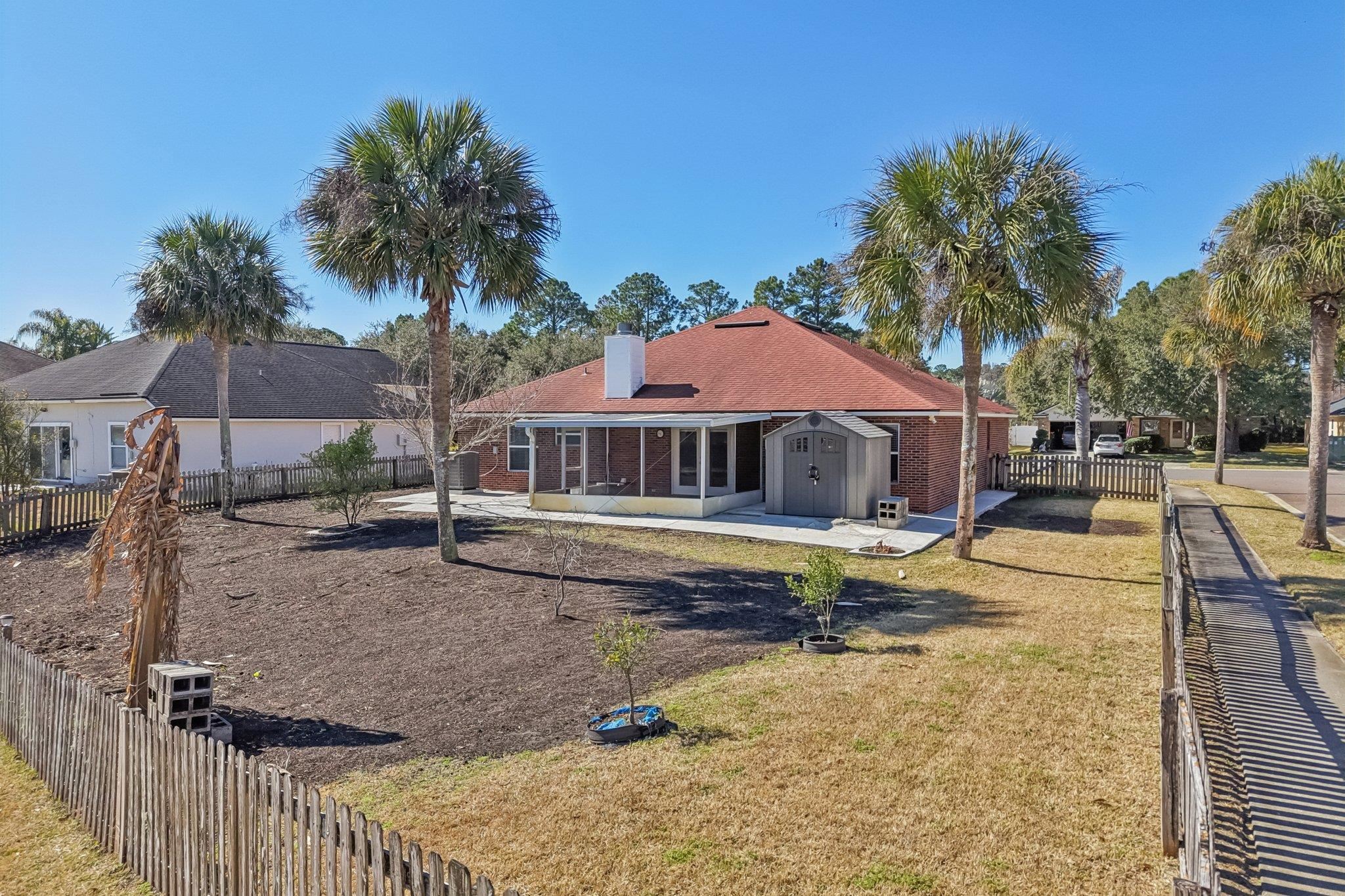 Image 61 of 63 For 2447 Coachman Lakes Dr