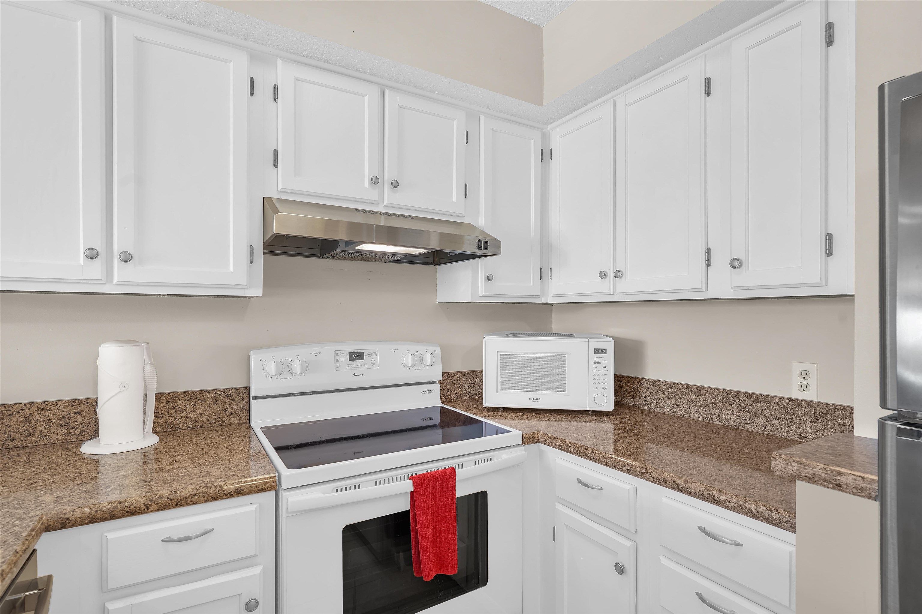 Image 12 of 45 For 850 A1a Beach Blvd  42