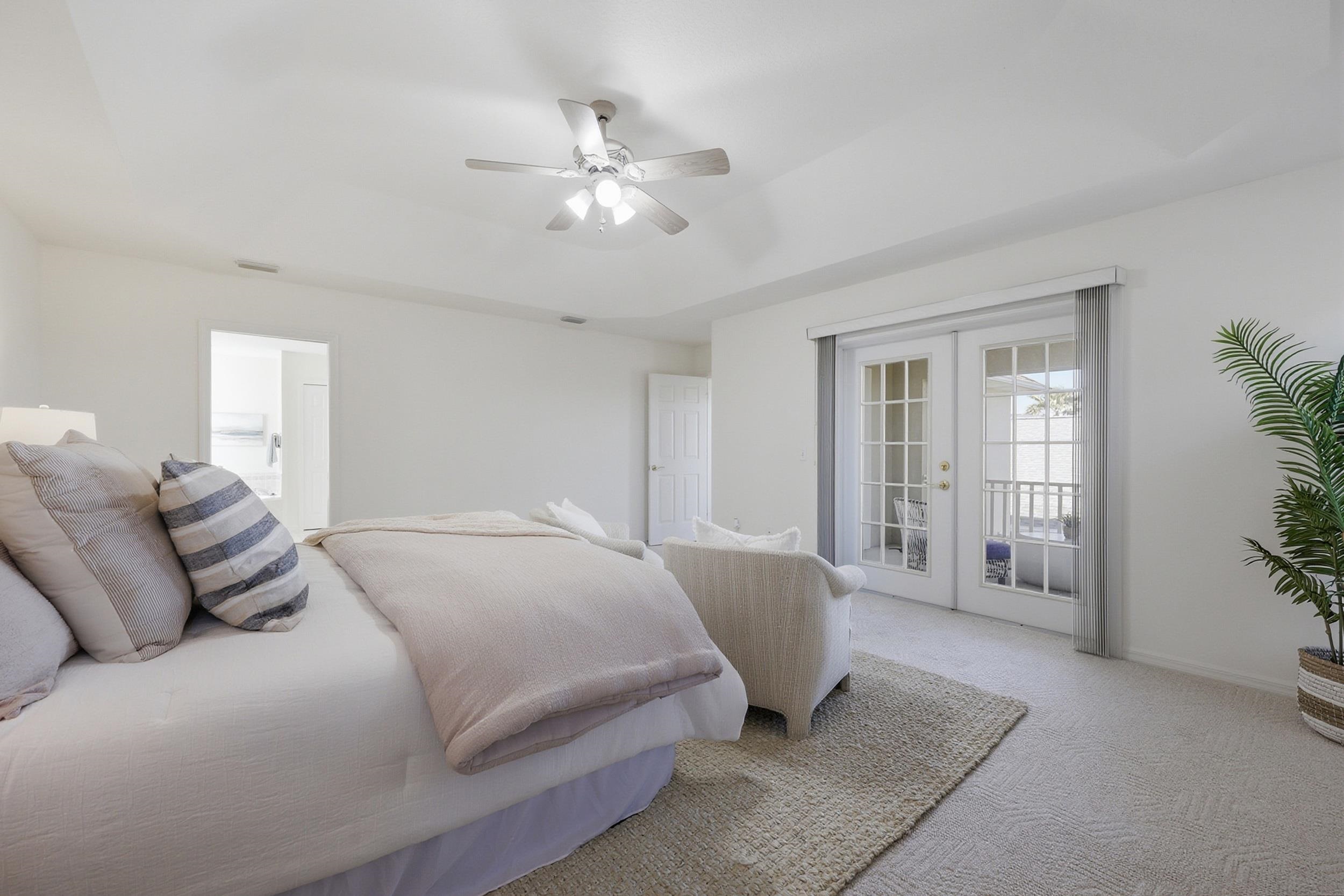 Image 33 of 61 For 9162 August Cir