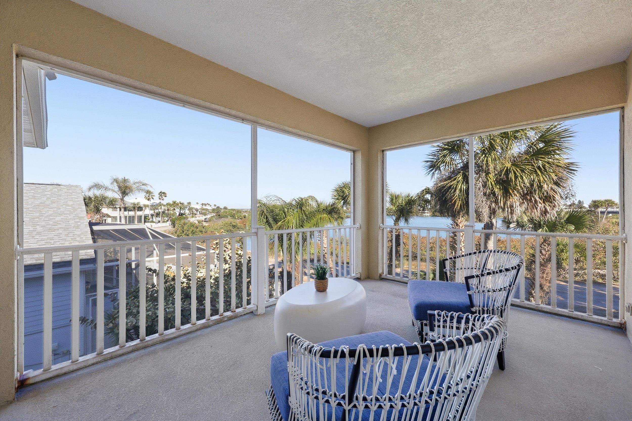 Image 37 of 61 For 9162 August Cir