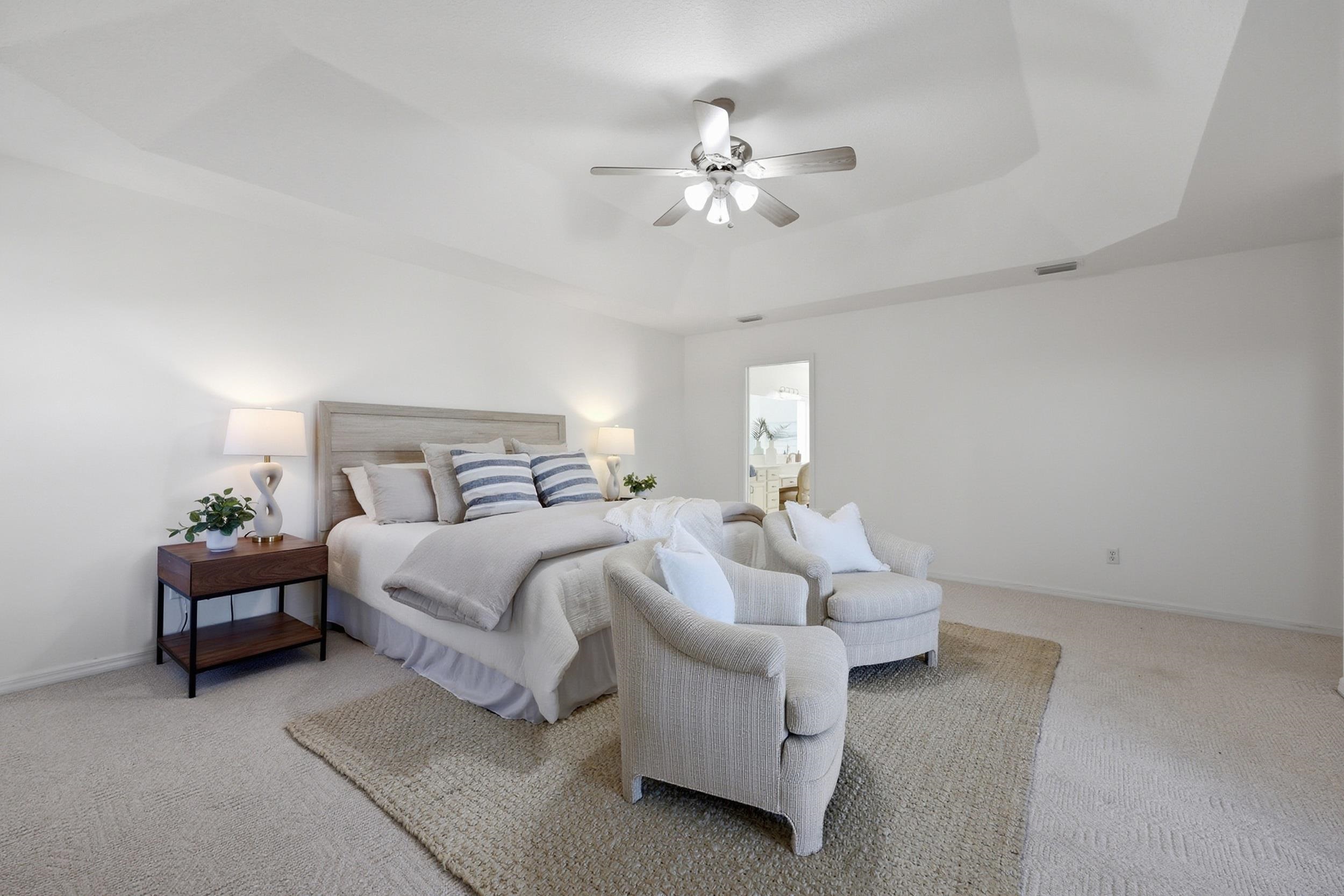 Image 38 of 61 For 9162 August Cir