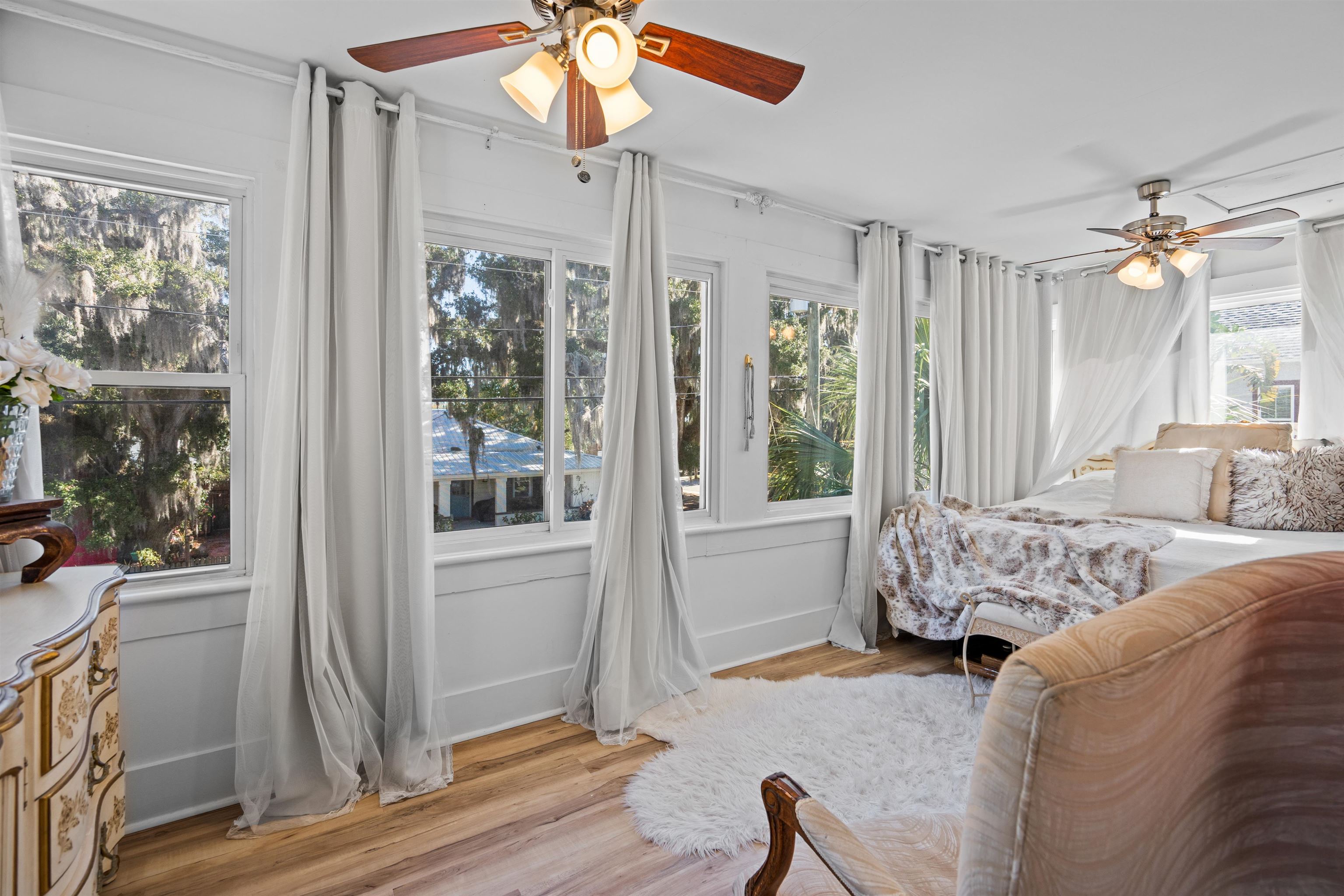 Image 30 of 40 For 112 Martin Luther King Ave