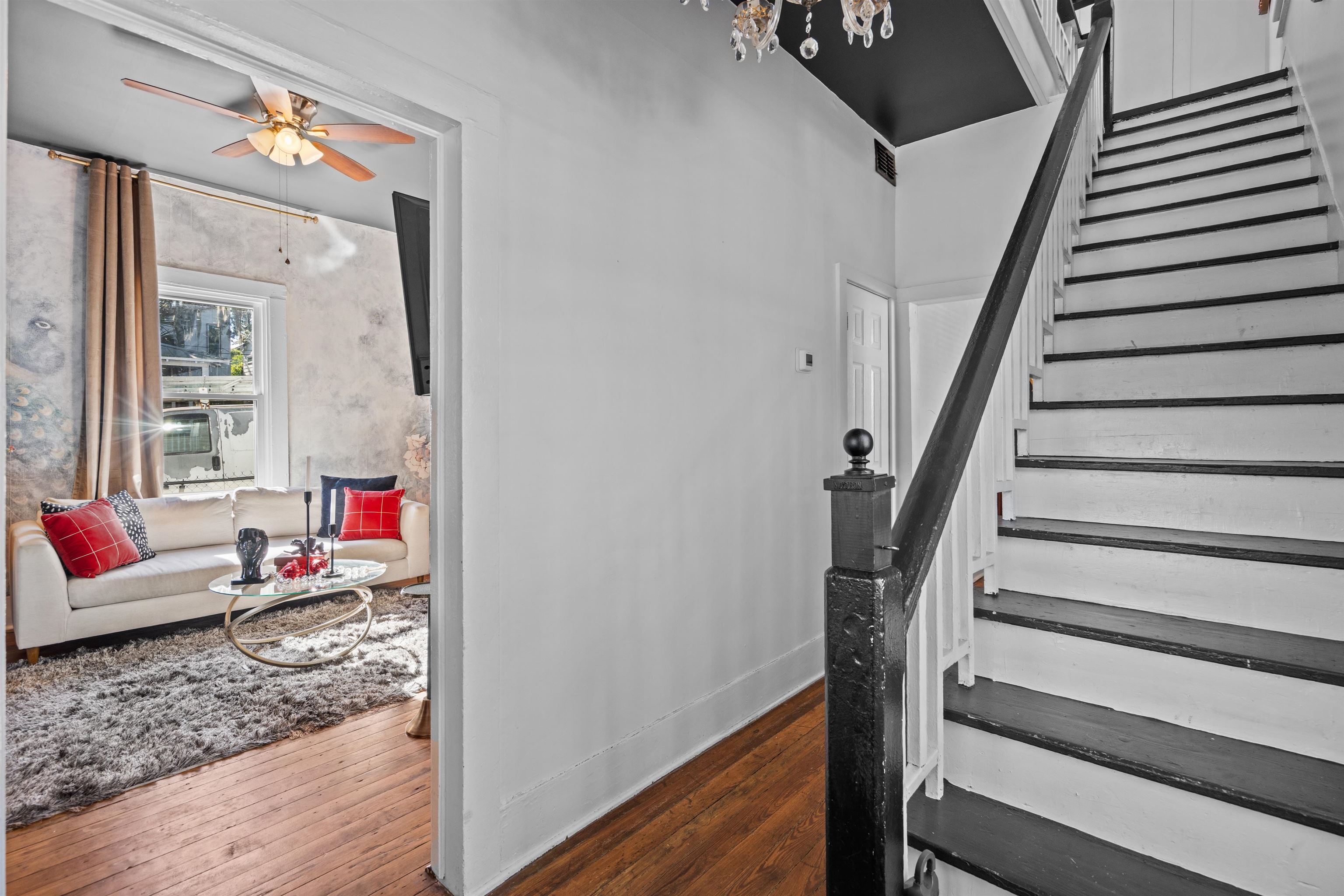 Image 6 of 40 For 112 Martin Luther King Ave