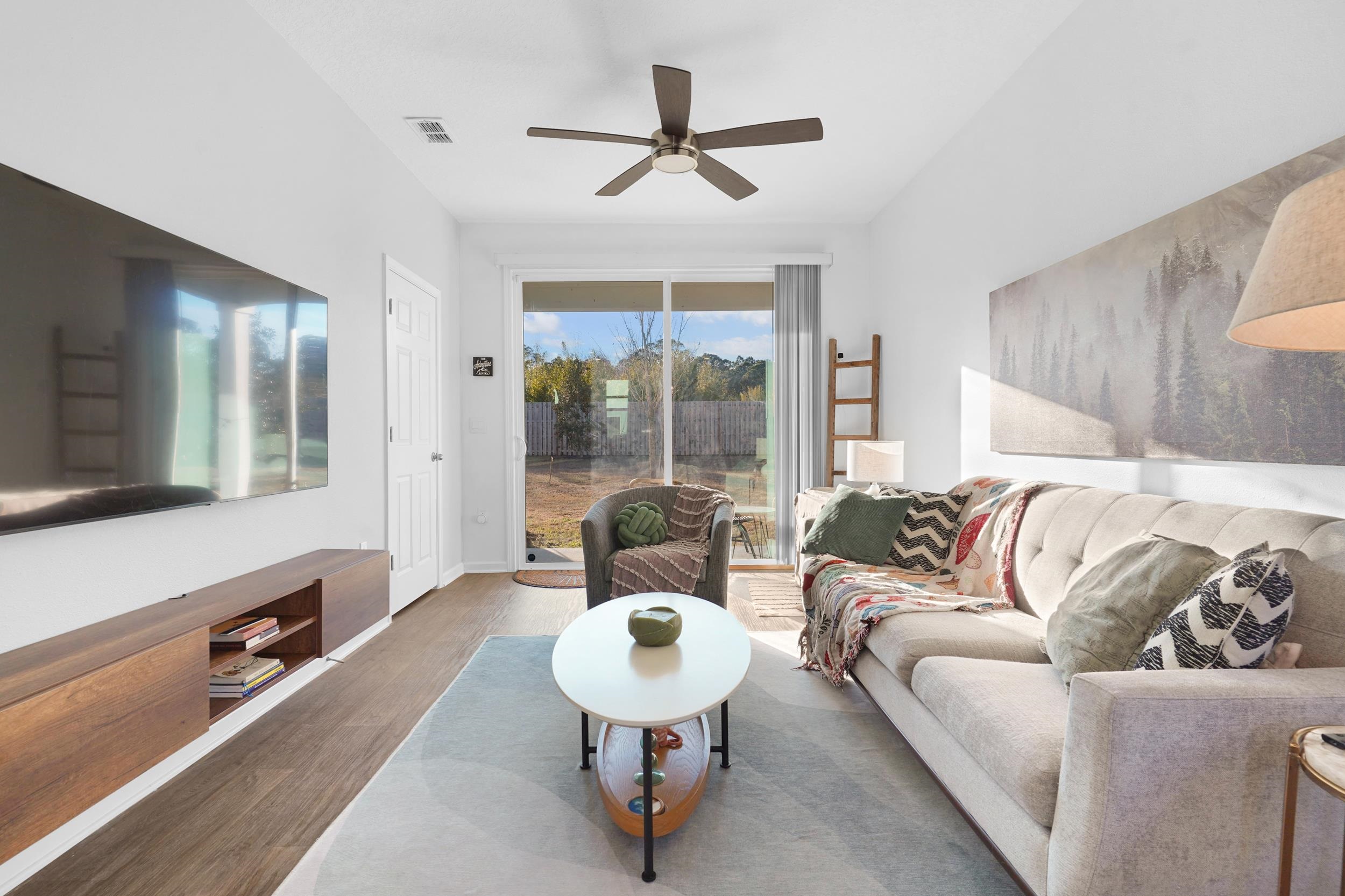 Image 11 of 32 For 57 Elmhurst Lane