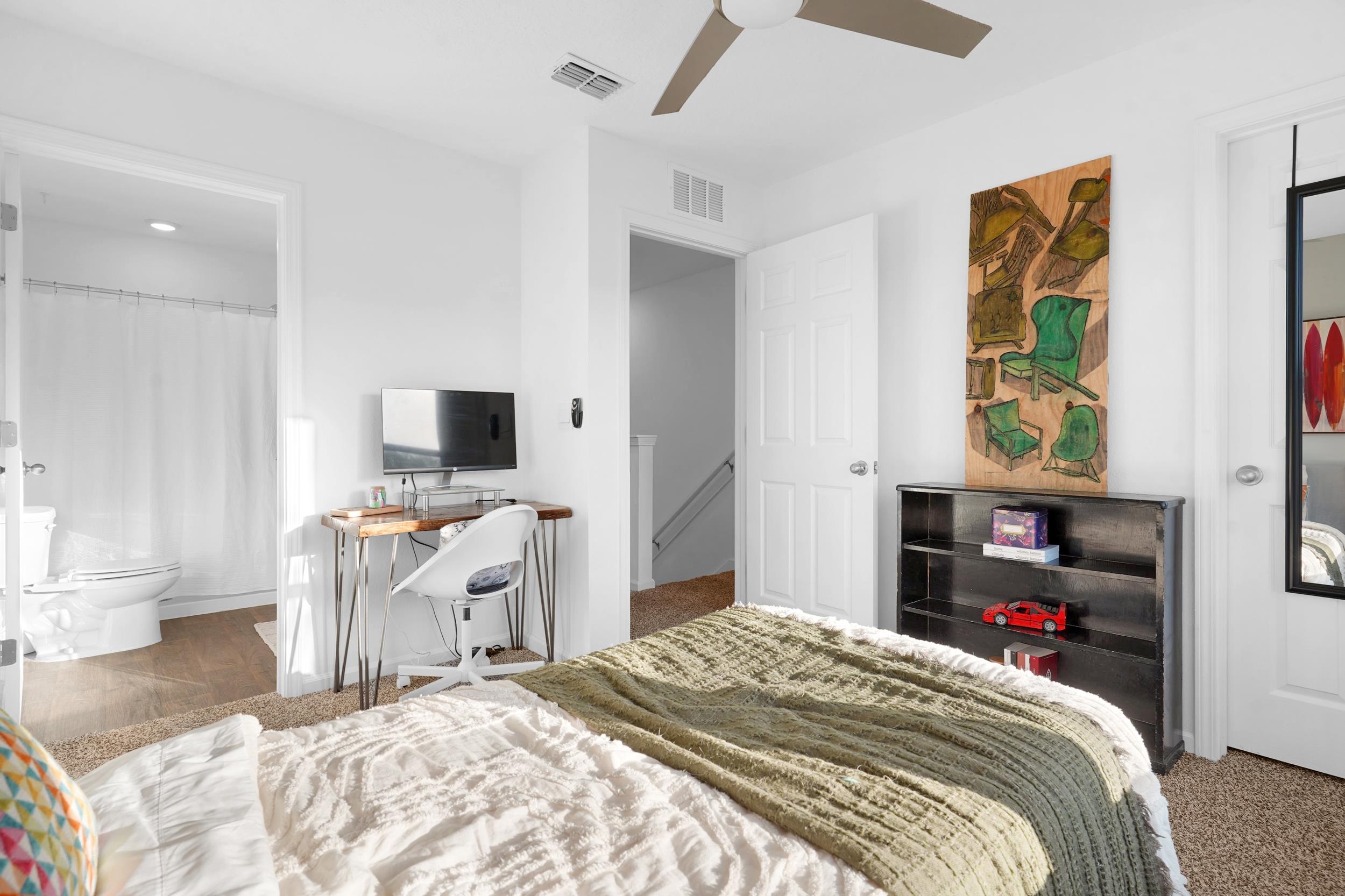 Image 16 of 32 For 57 Elmhurst Lane