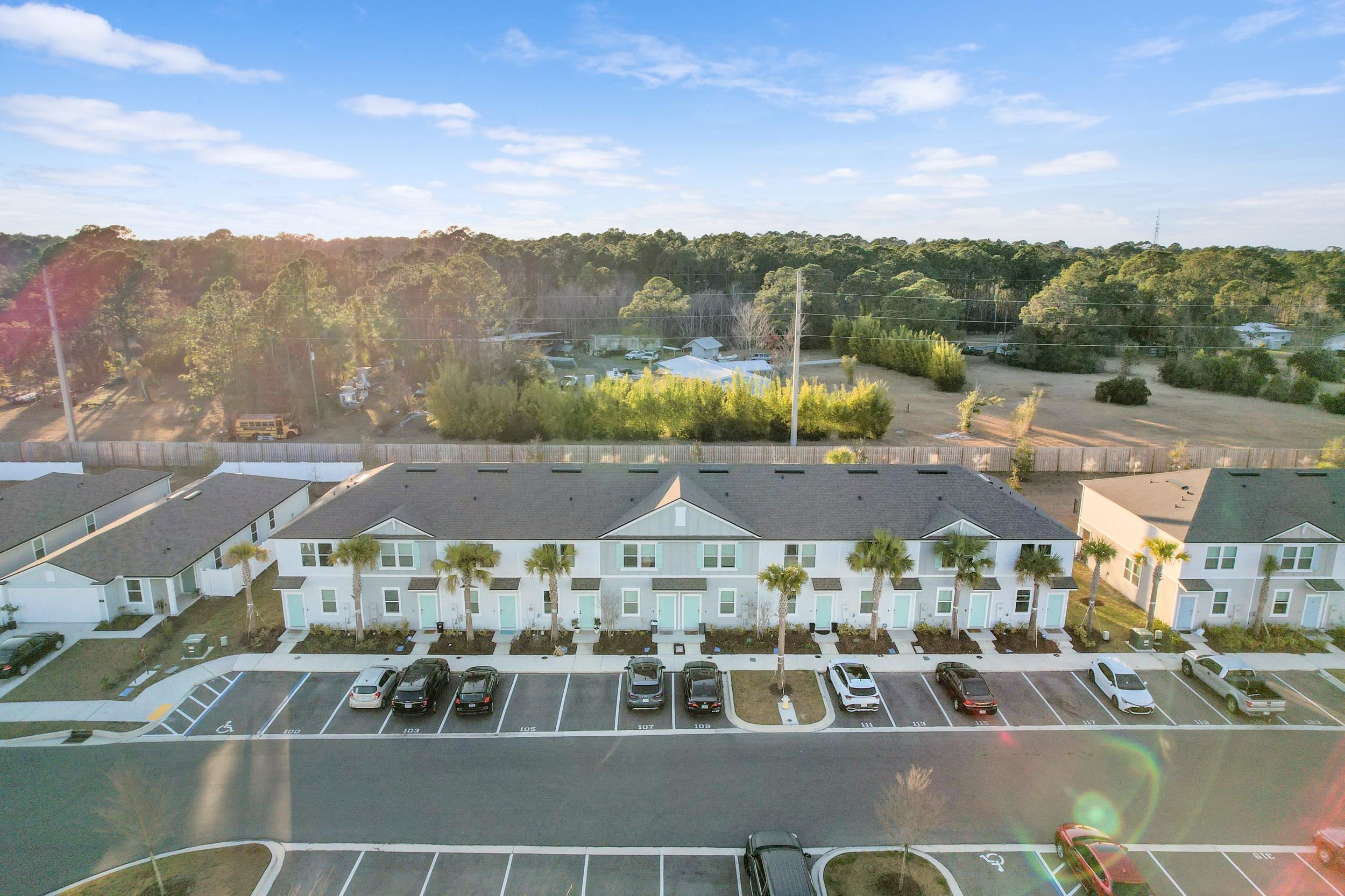 Image 26 of 32 For 57 Elmhurst Lane