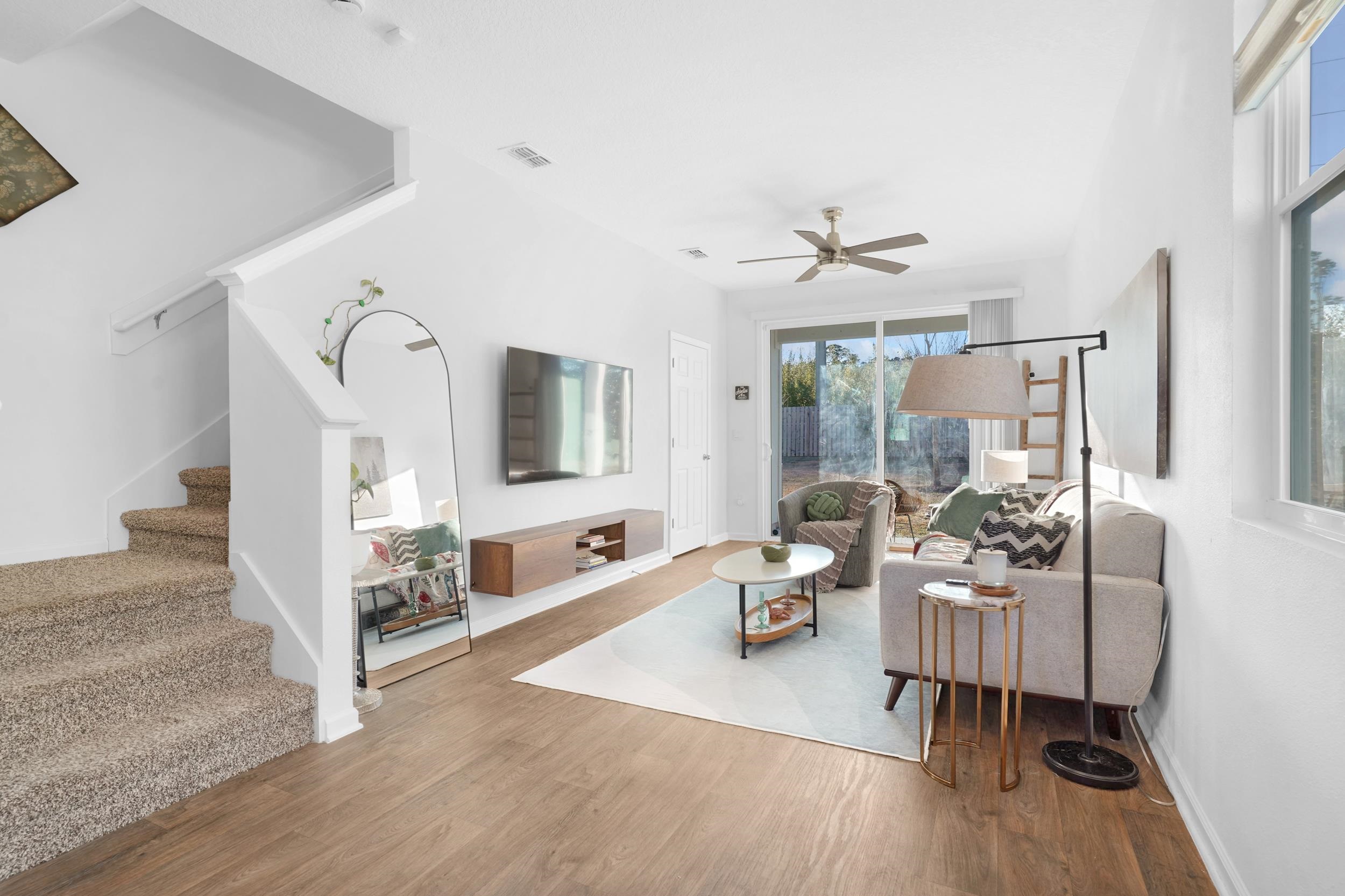 Image 5 of 32 For 57 Elmhurst Lane