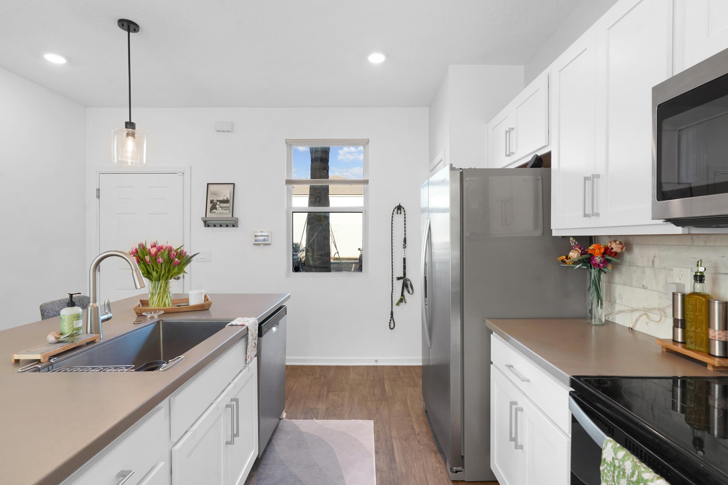 Image 7 of 32 For 57 Elmhurst Lane