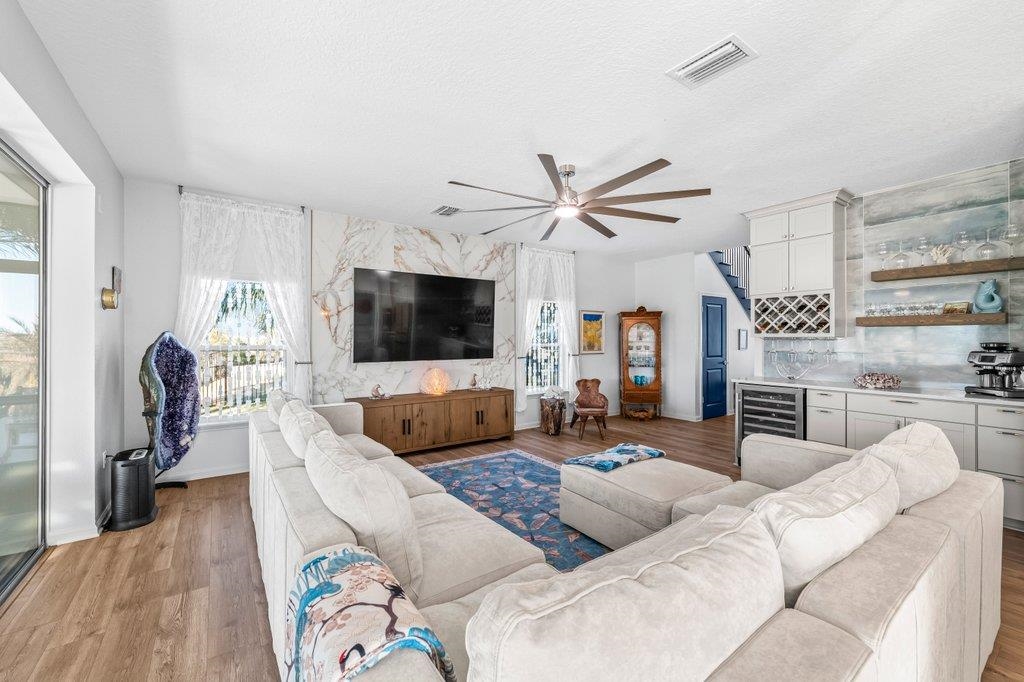 Image 15 of 100 For 63 Guanahani Trl