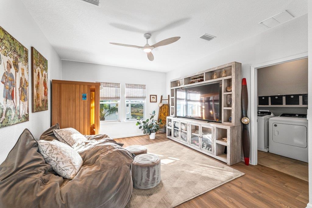 Image 58 of 100 For 63 Guanahani Trl