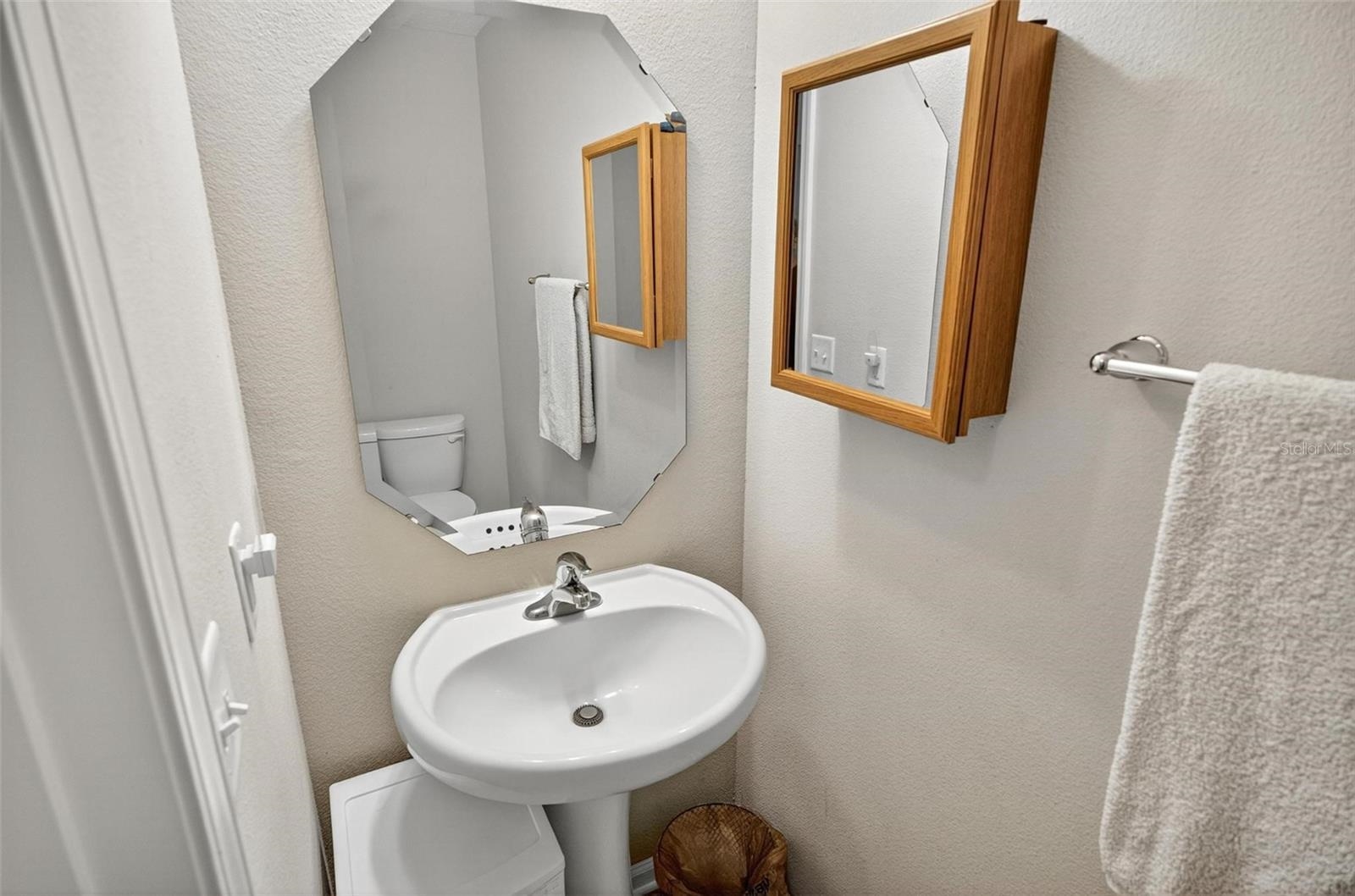 Image 23 of 57 For 20 Arrowhead