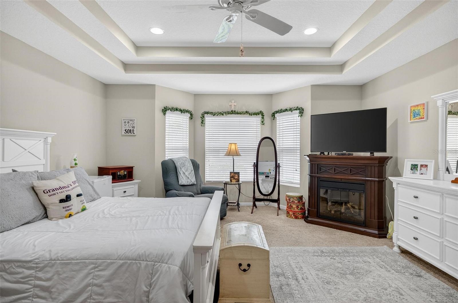 Image 34 of 57 For 20 Arrowhead