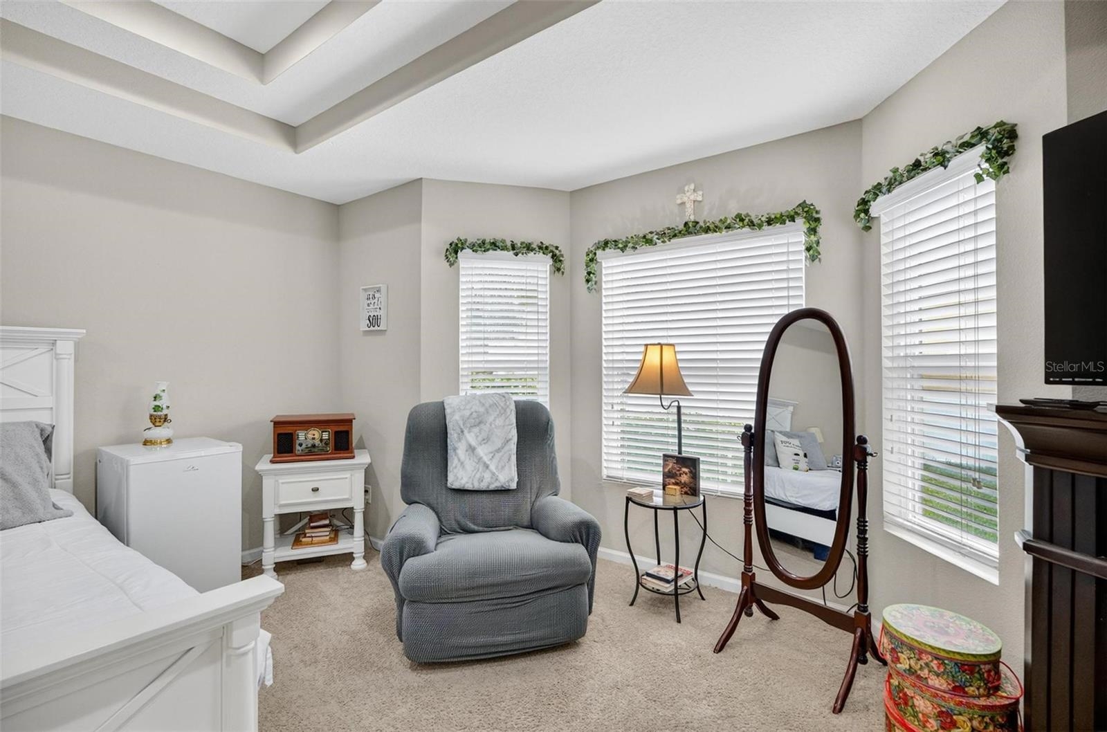 Image 35 of 57 For 20 Arrowhead