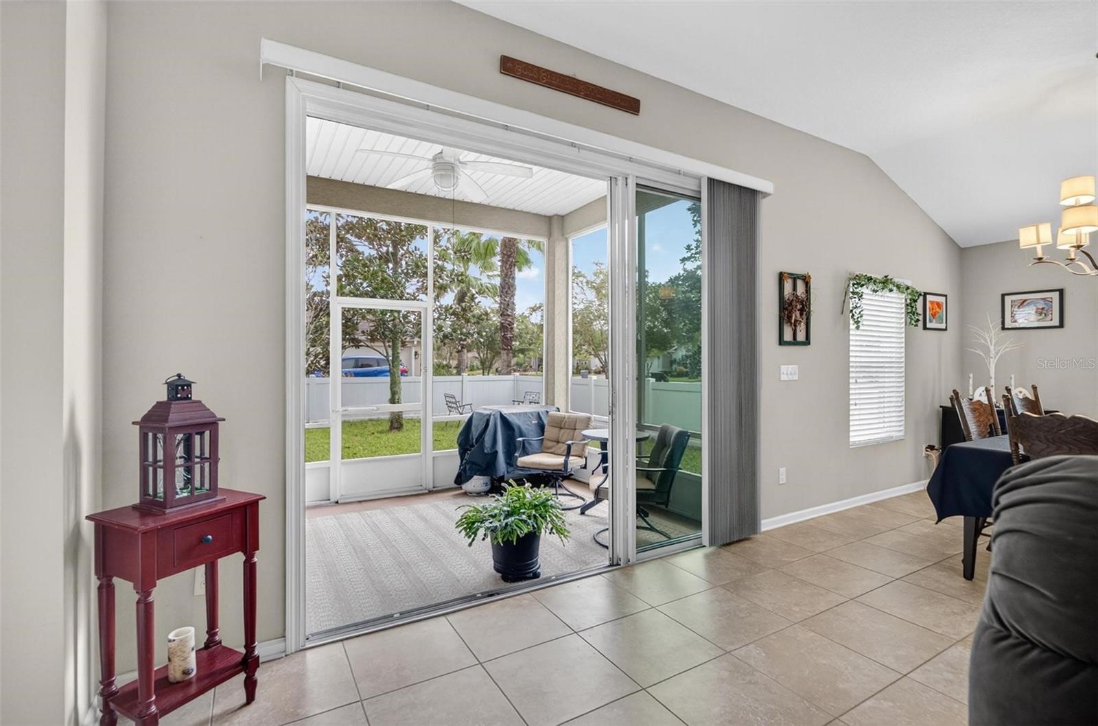 Image 42 of 57 For 20 Arrowhead