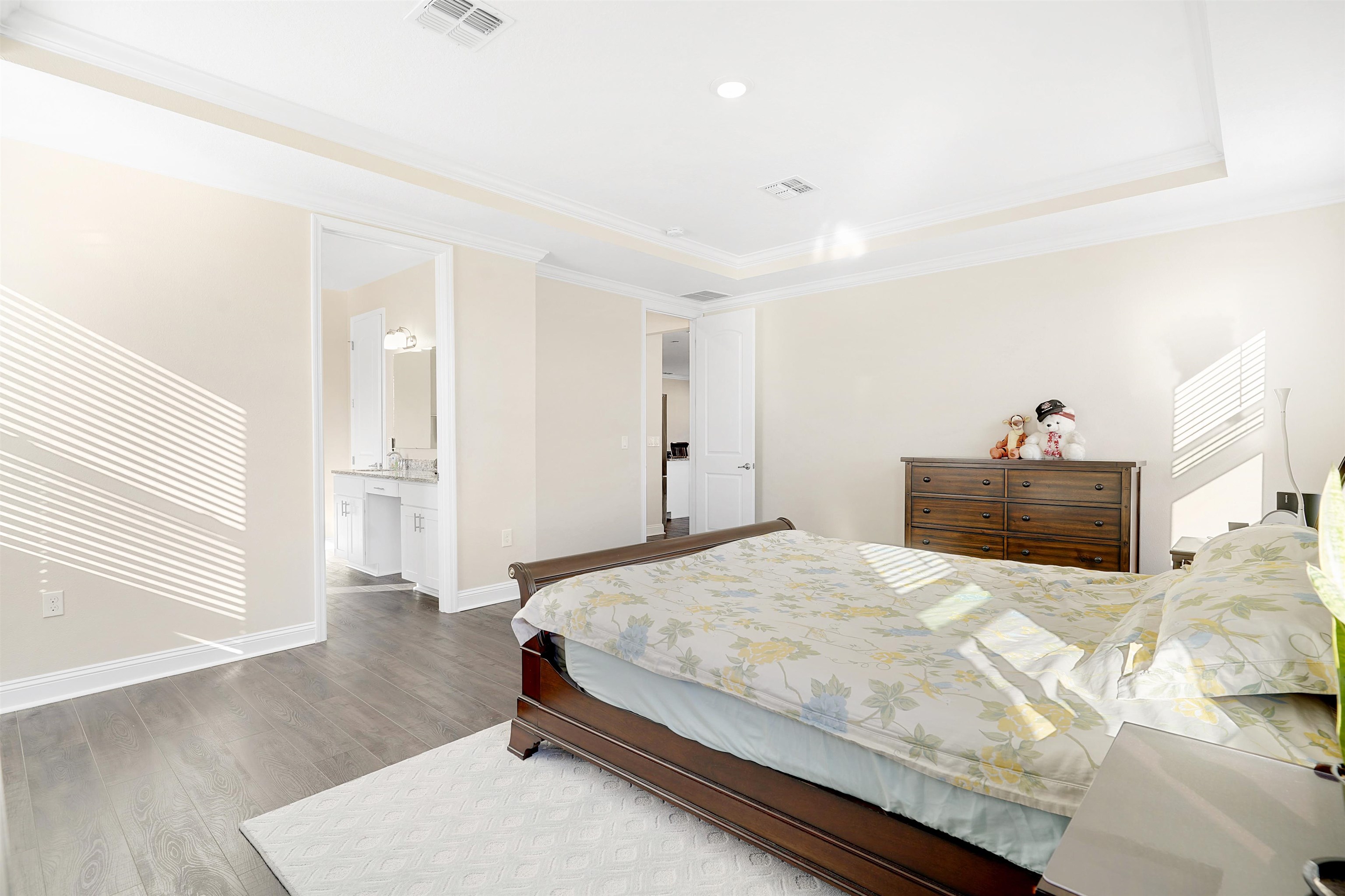 Image 10 of 48 For 305 Ocean Jasper Dr