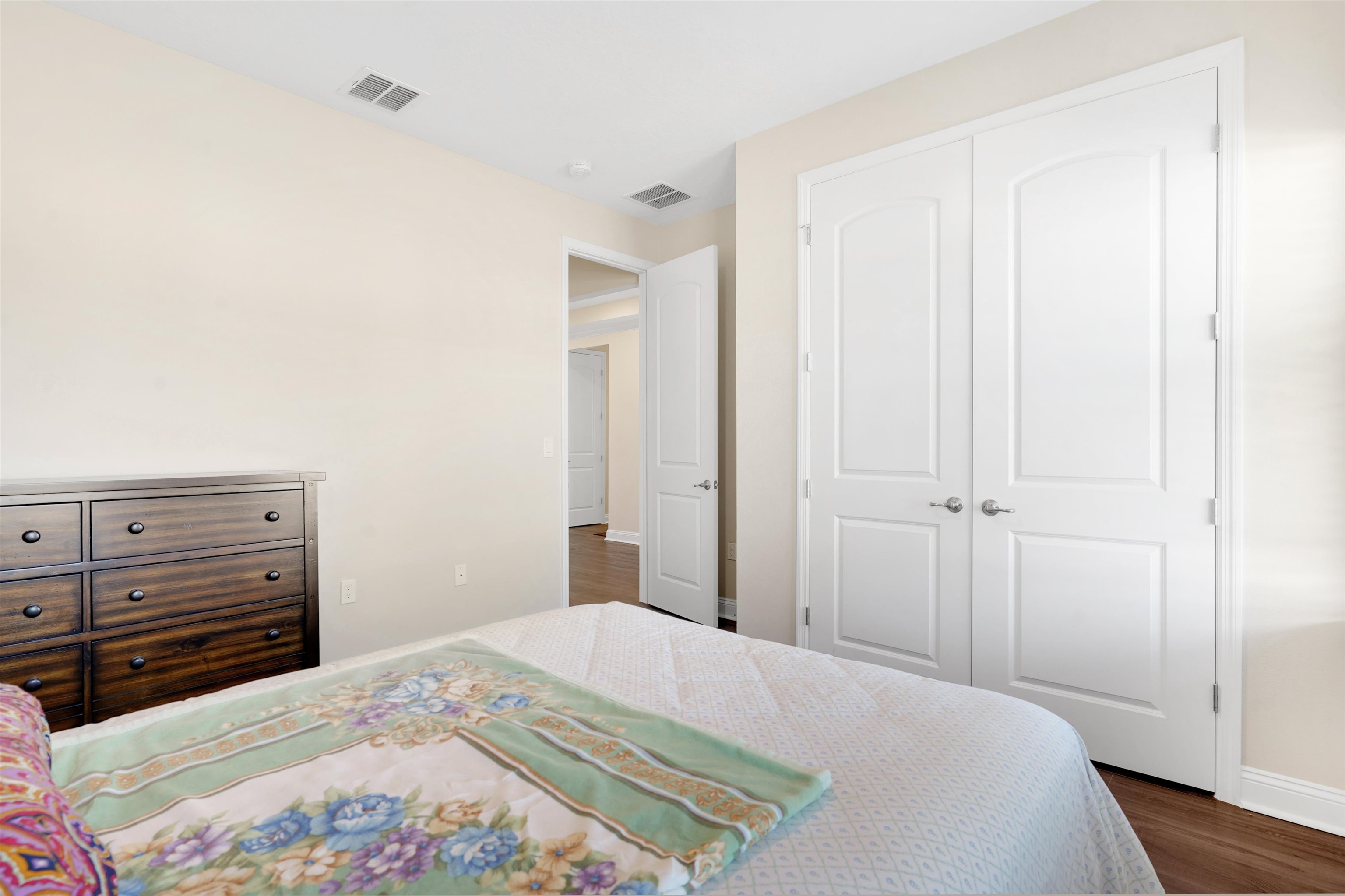 Image 20 of 48 For 305 Ocean Jasper Dr