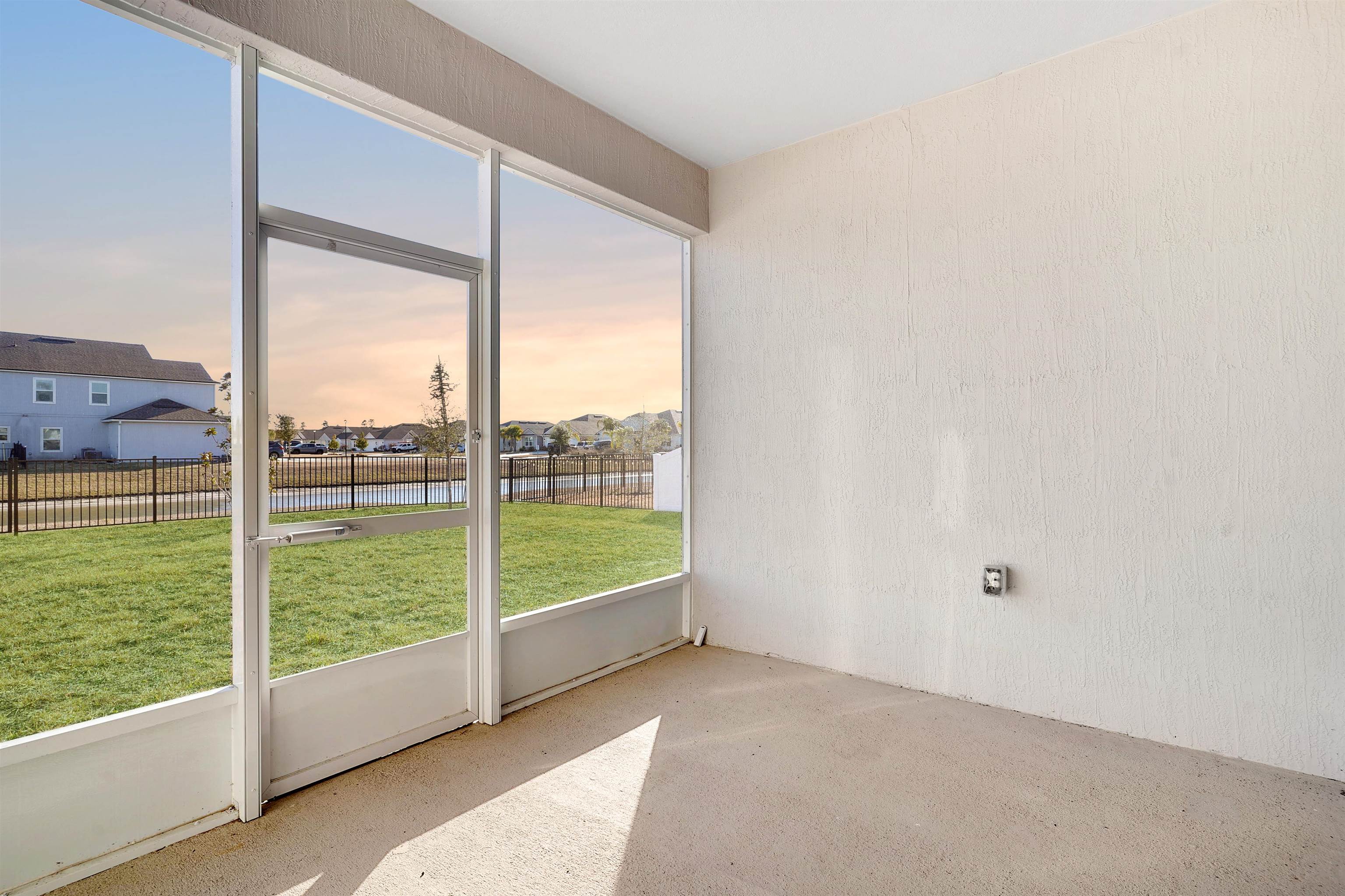 Image 32 of 48 For 305 Ocean Jasper Dr