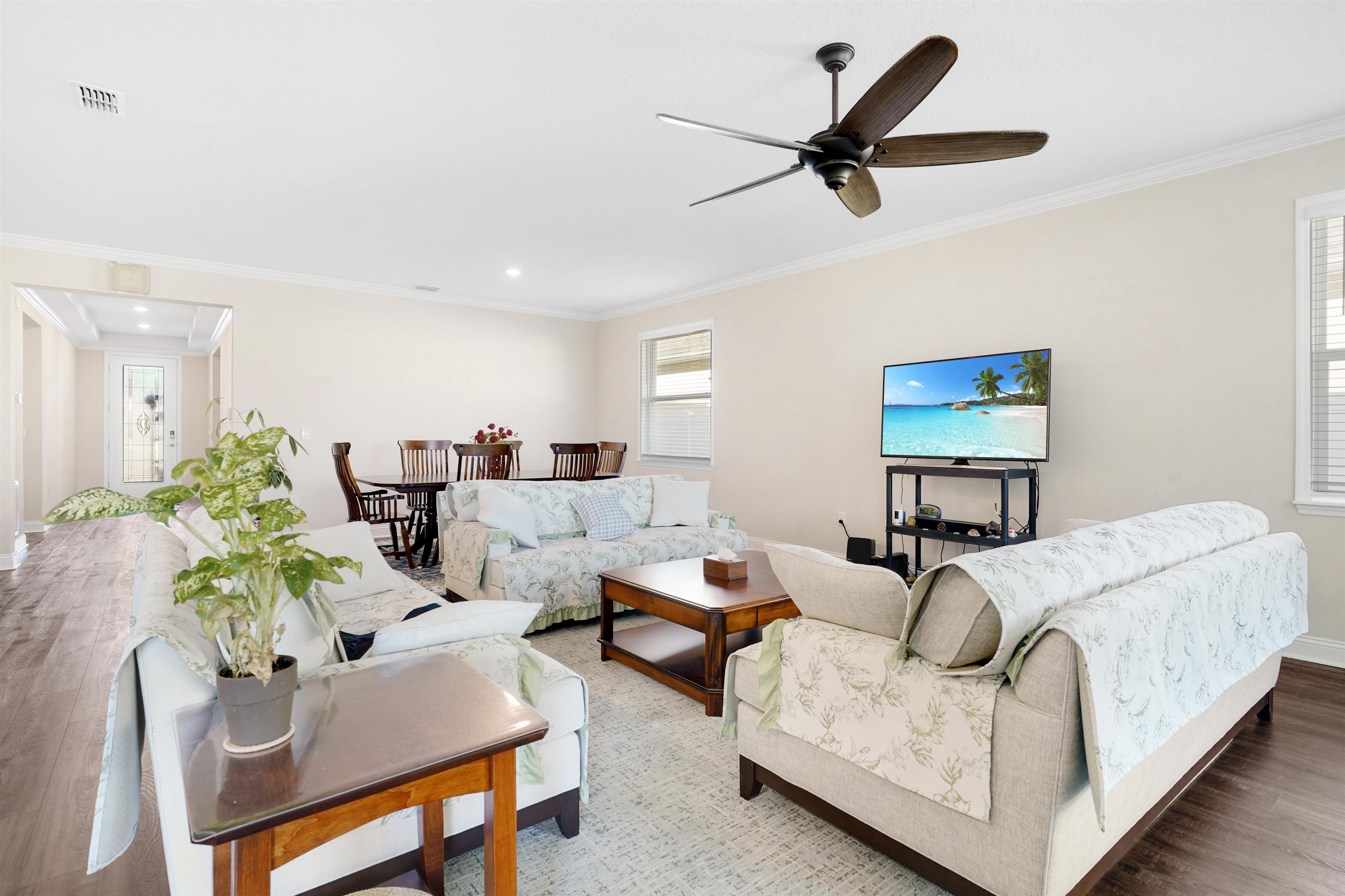 Image 5 of 48 For 305 Ocean Jasper Dr