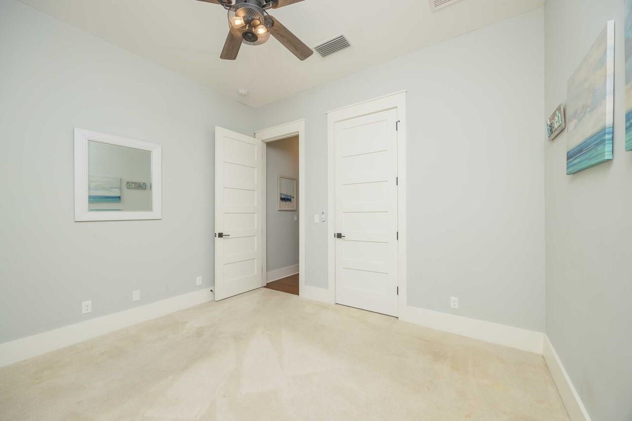 Image 18 of 96 For 304 Ocean Forest Dr