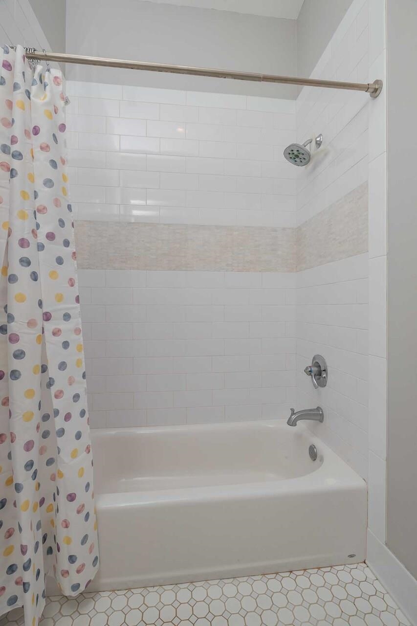 Image 48 of 96 For 304 Ocean Forest Dr