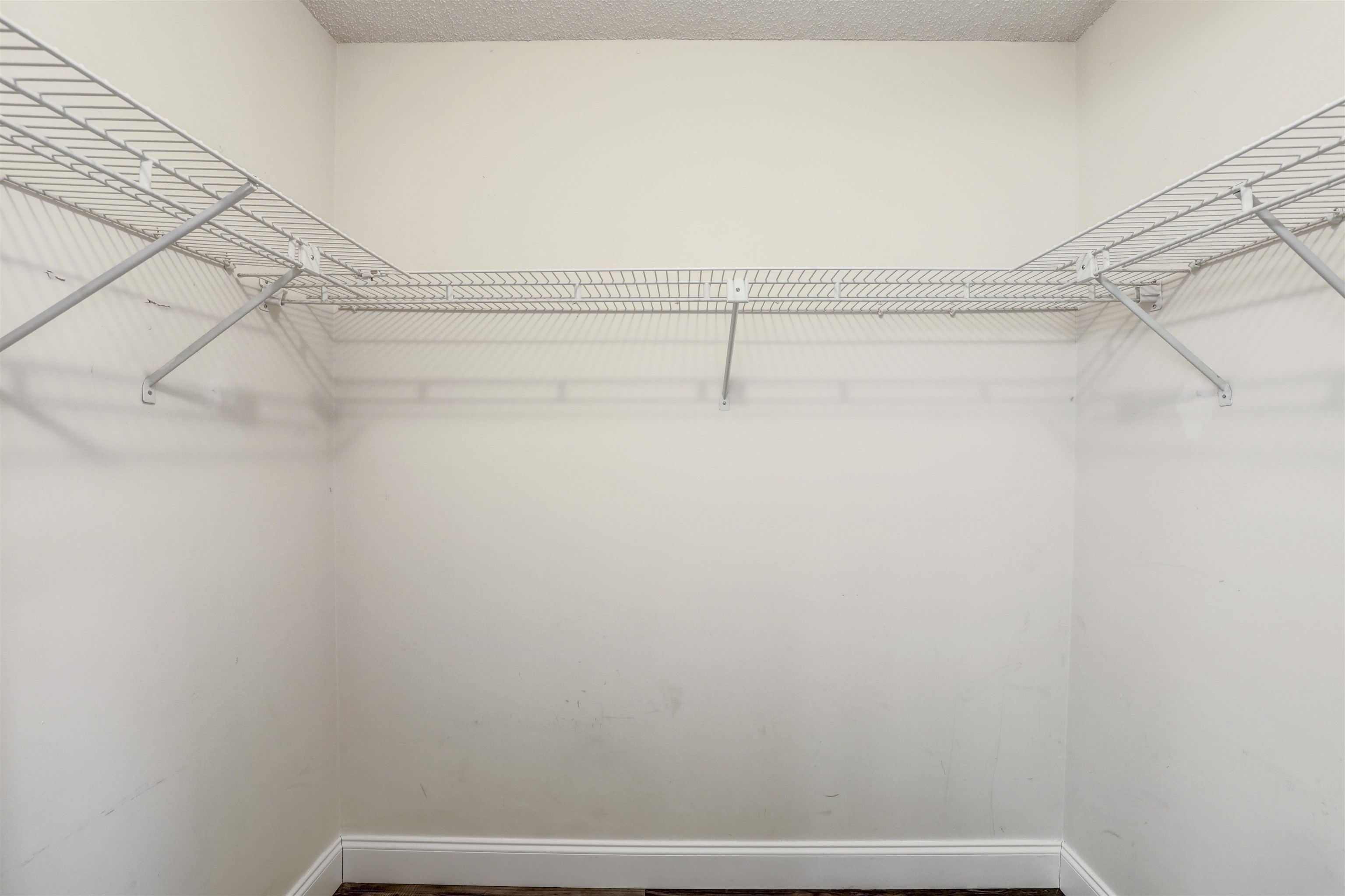 Image 20 of 45 For 111 Lobelia Rd