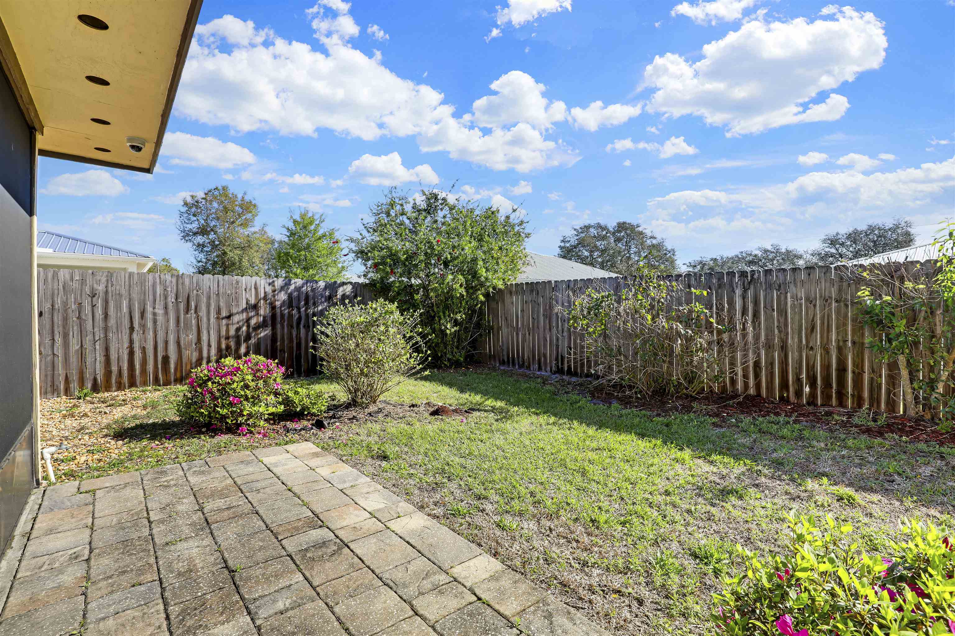 Image 39 of 45 For 111 Lobelia Rd