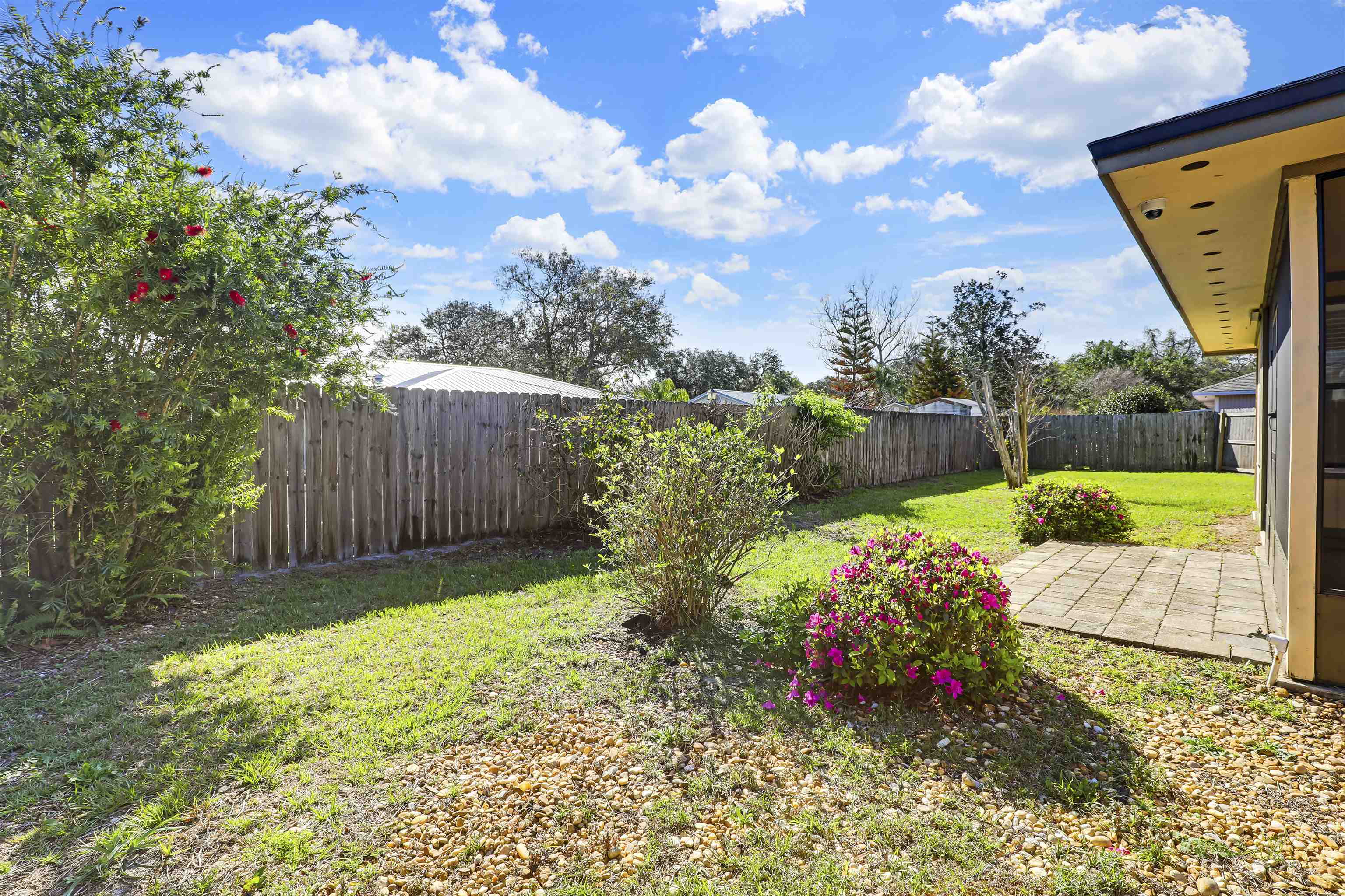 Image 40 of 45 For 111 Lobelia Rd