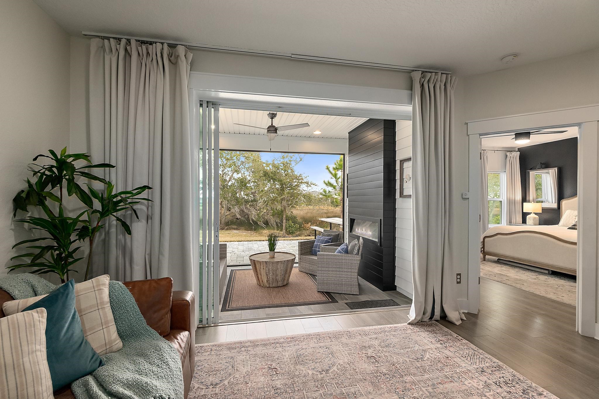 Image 12 of 63 For 45 Saint Barts Ave