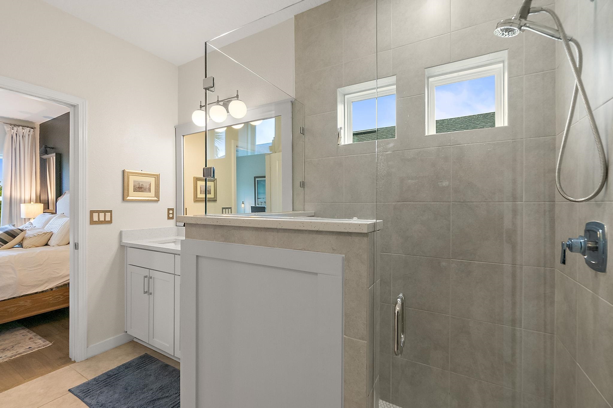 Image 29 of 63 For 45 Saint Barts Ave