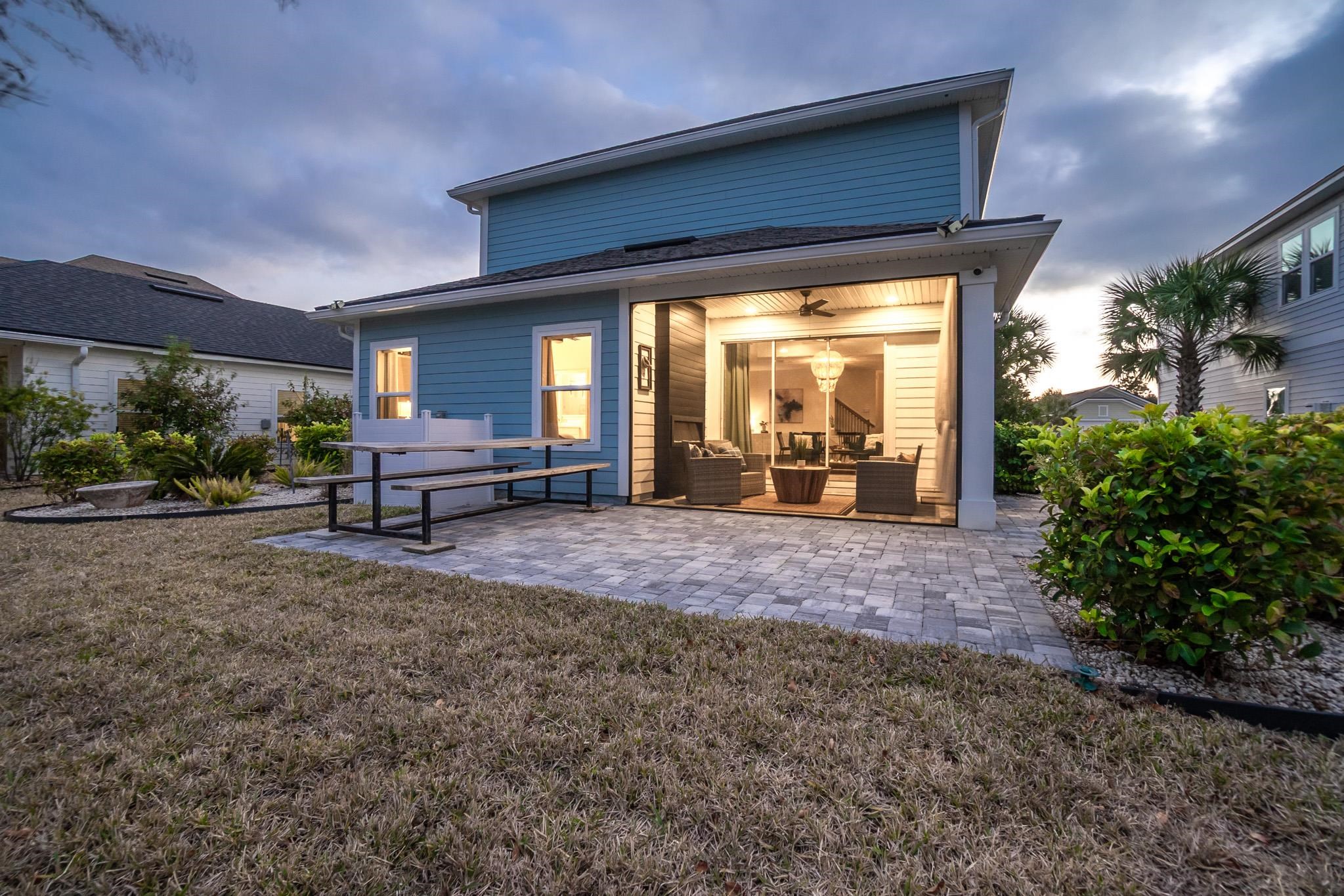 Image 47 of 63 For 45 Saint Barts Ave