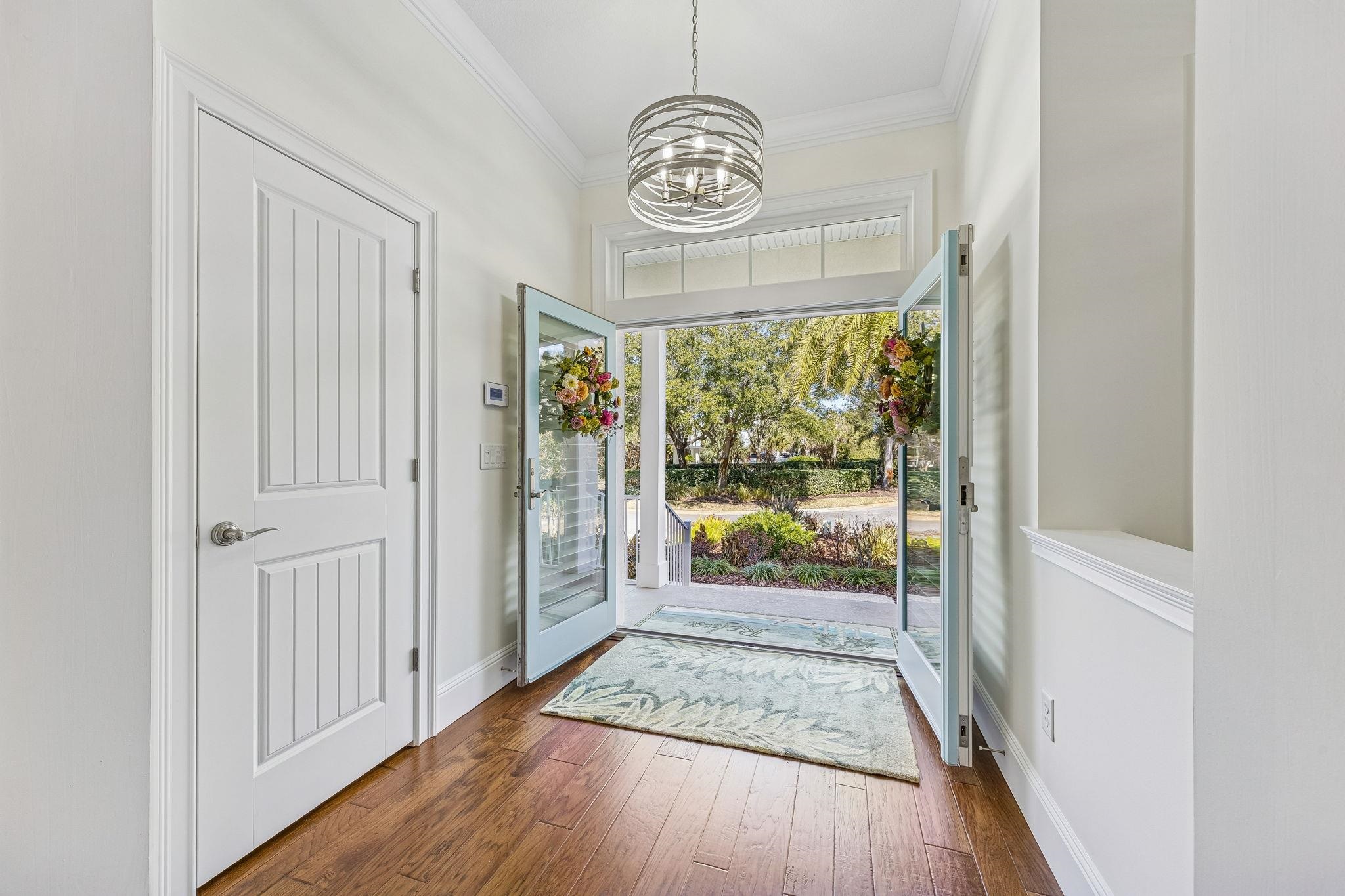 Image 11 of 69 For 909 Sandy Beach Cir