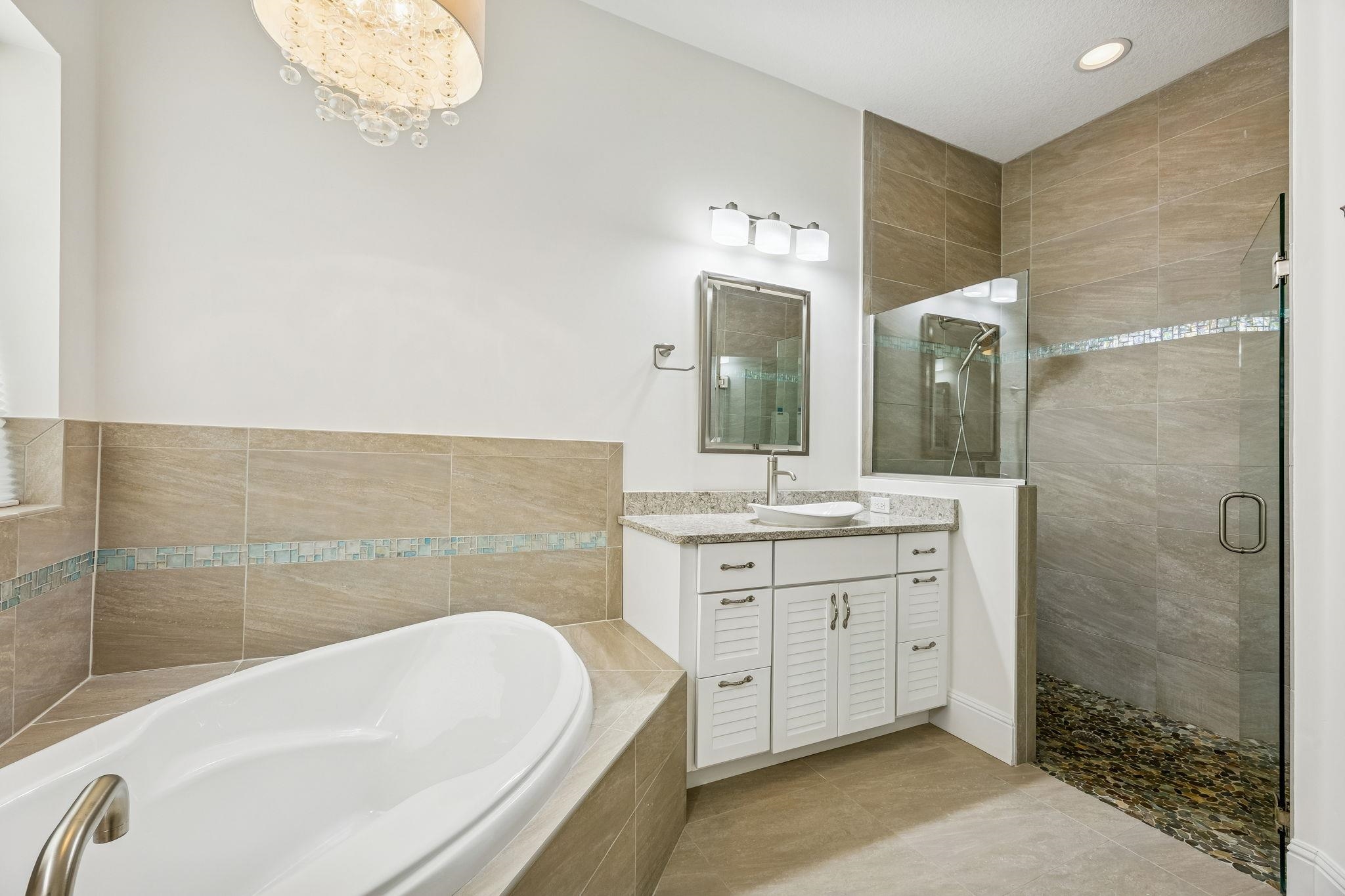 Image 44 of 69 For 909 Sandy Beach Cir