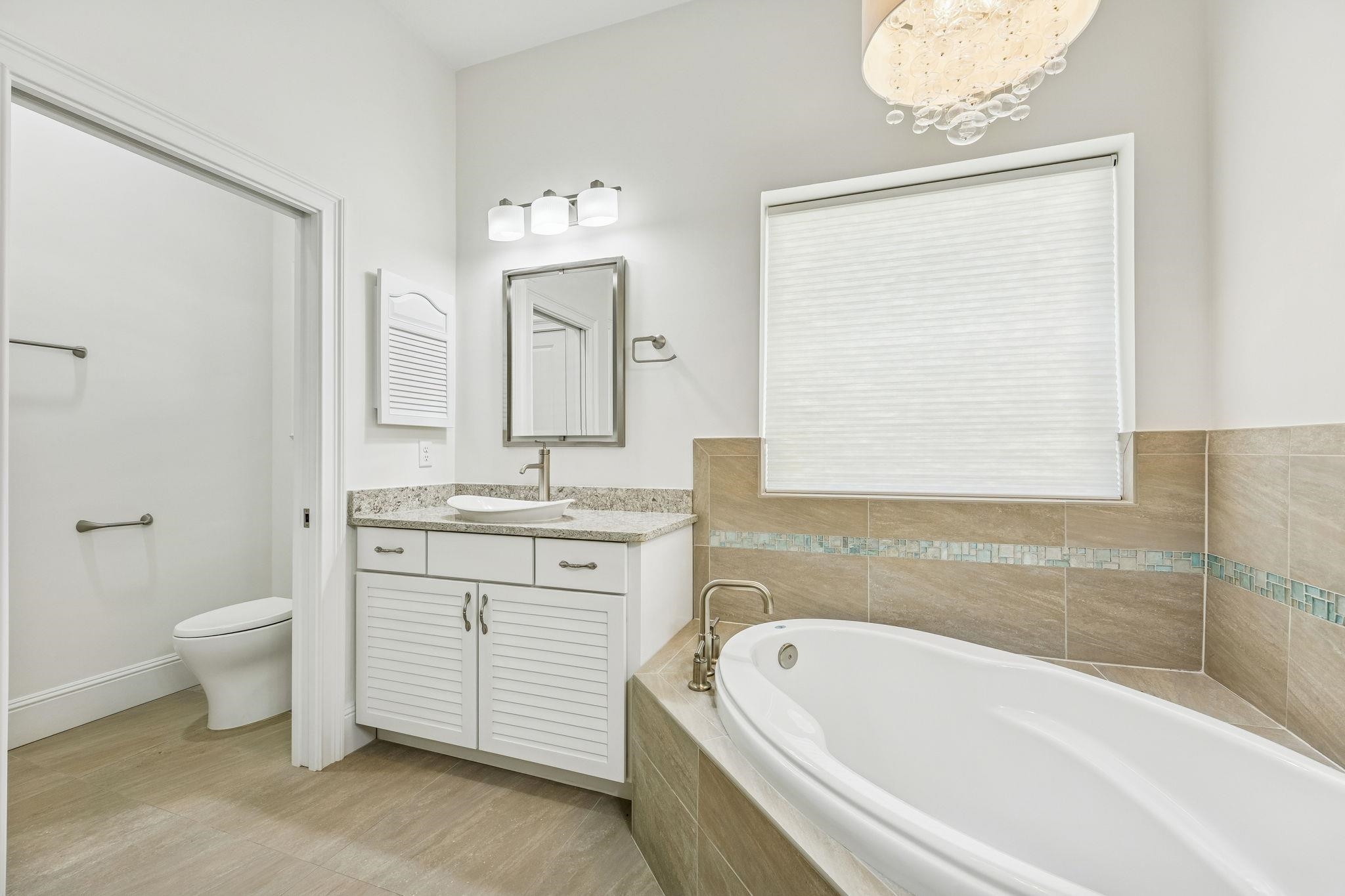 Image 45 of 69 For 909 Sandy Beach Cir