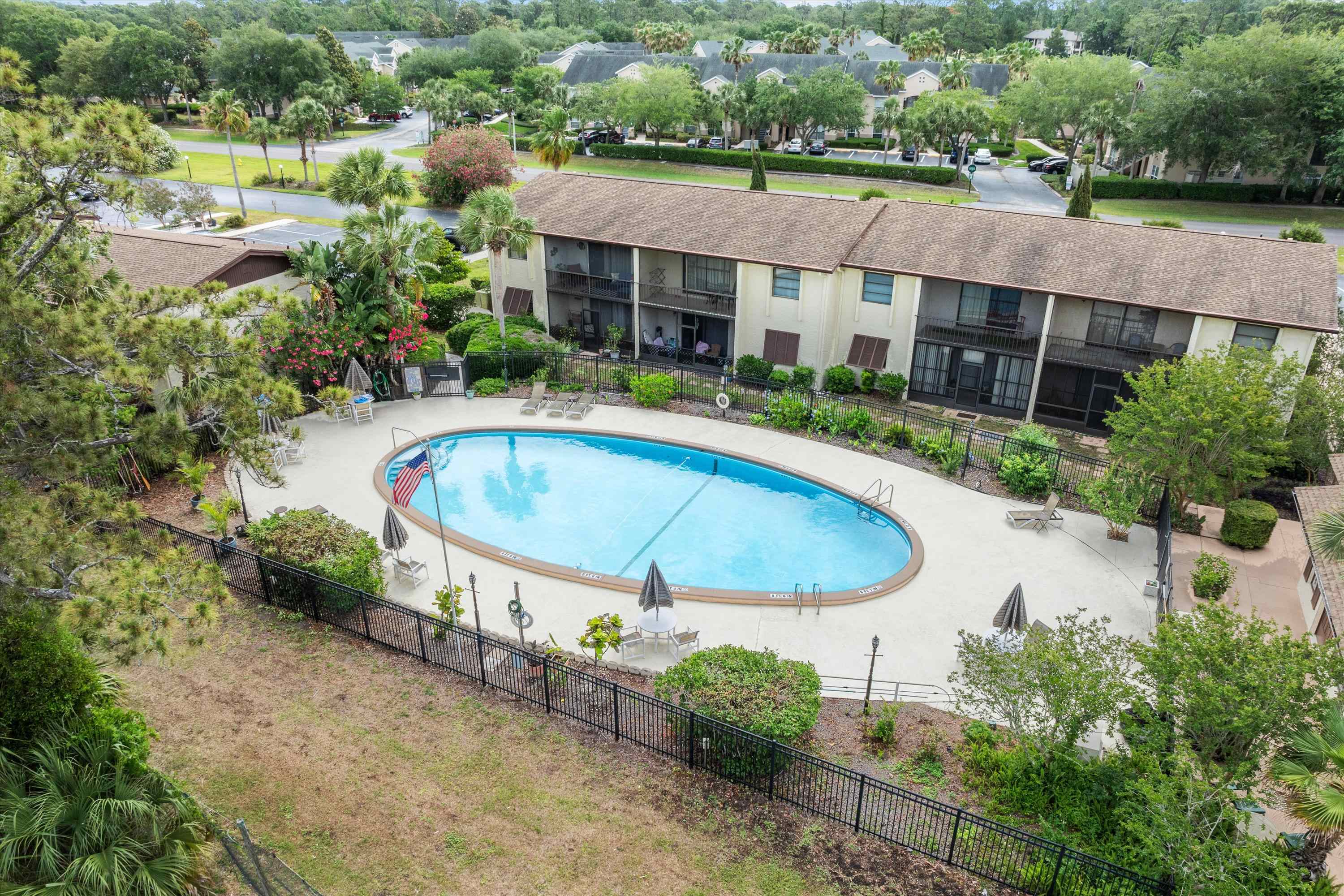 Image 3 of 35 For 600 Domenico Cir  G9