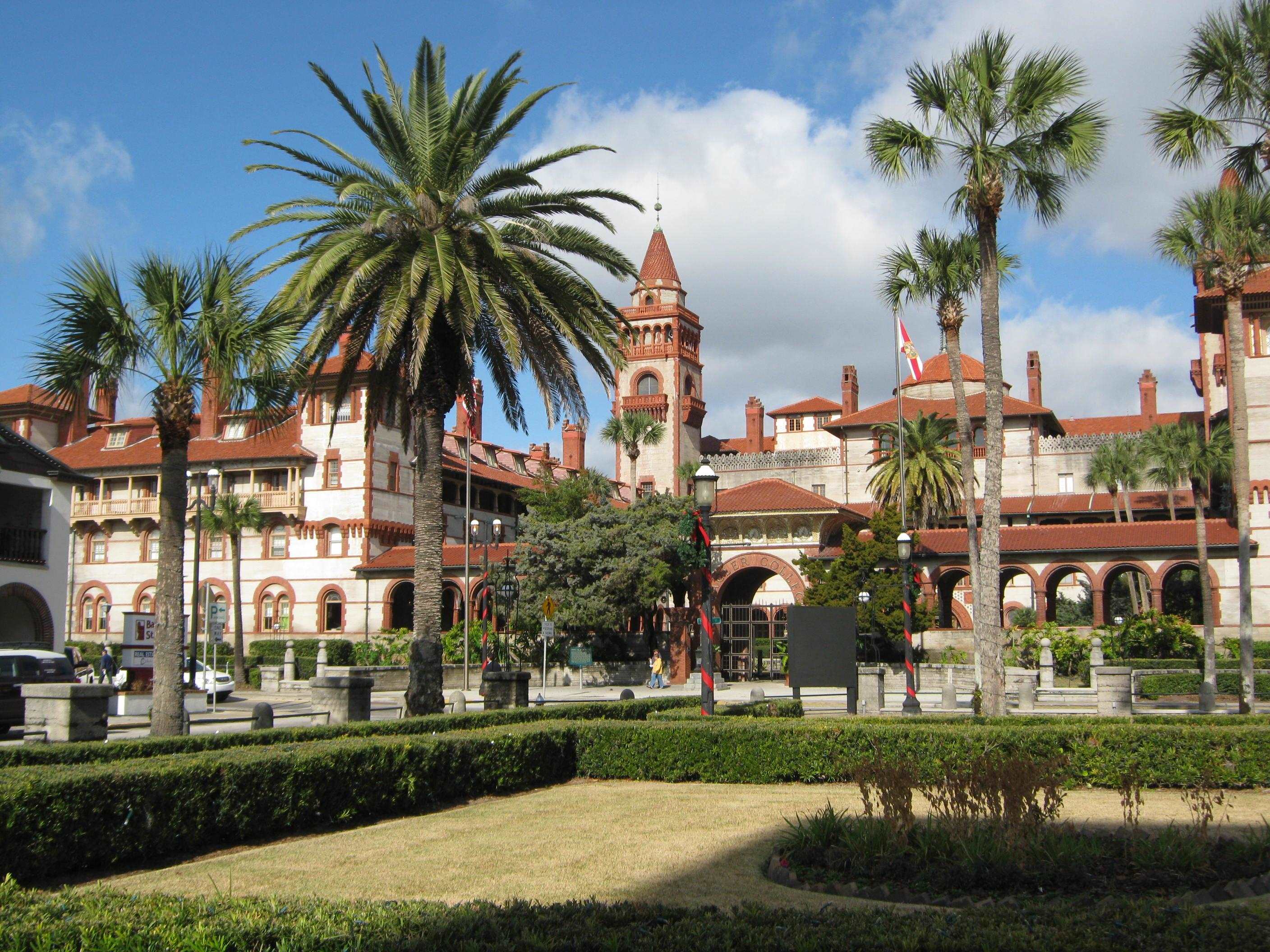 Image 30 of 35 For 600 Domenico Cir  G9