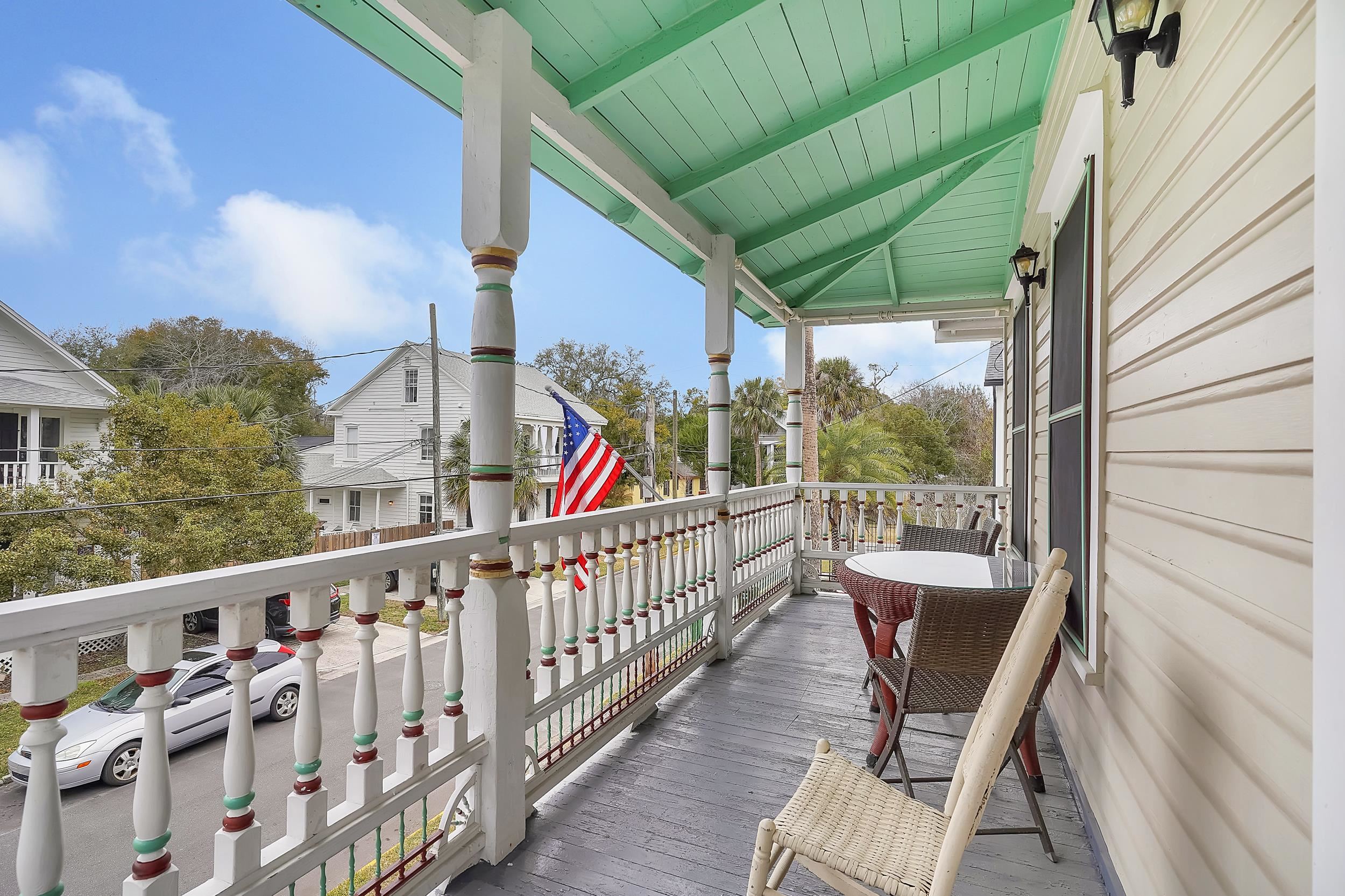 Image 34 of 67 For 31 Sanford Street