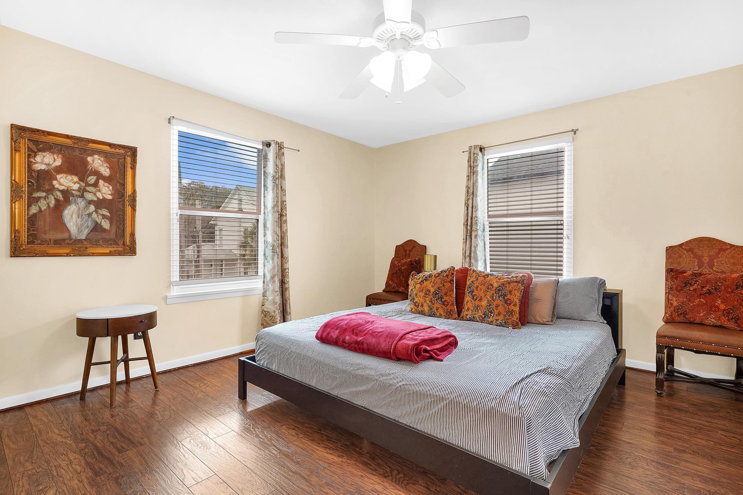 Image 50 of 67 For 31 Sanford Street