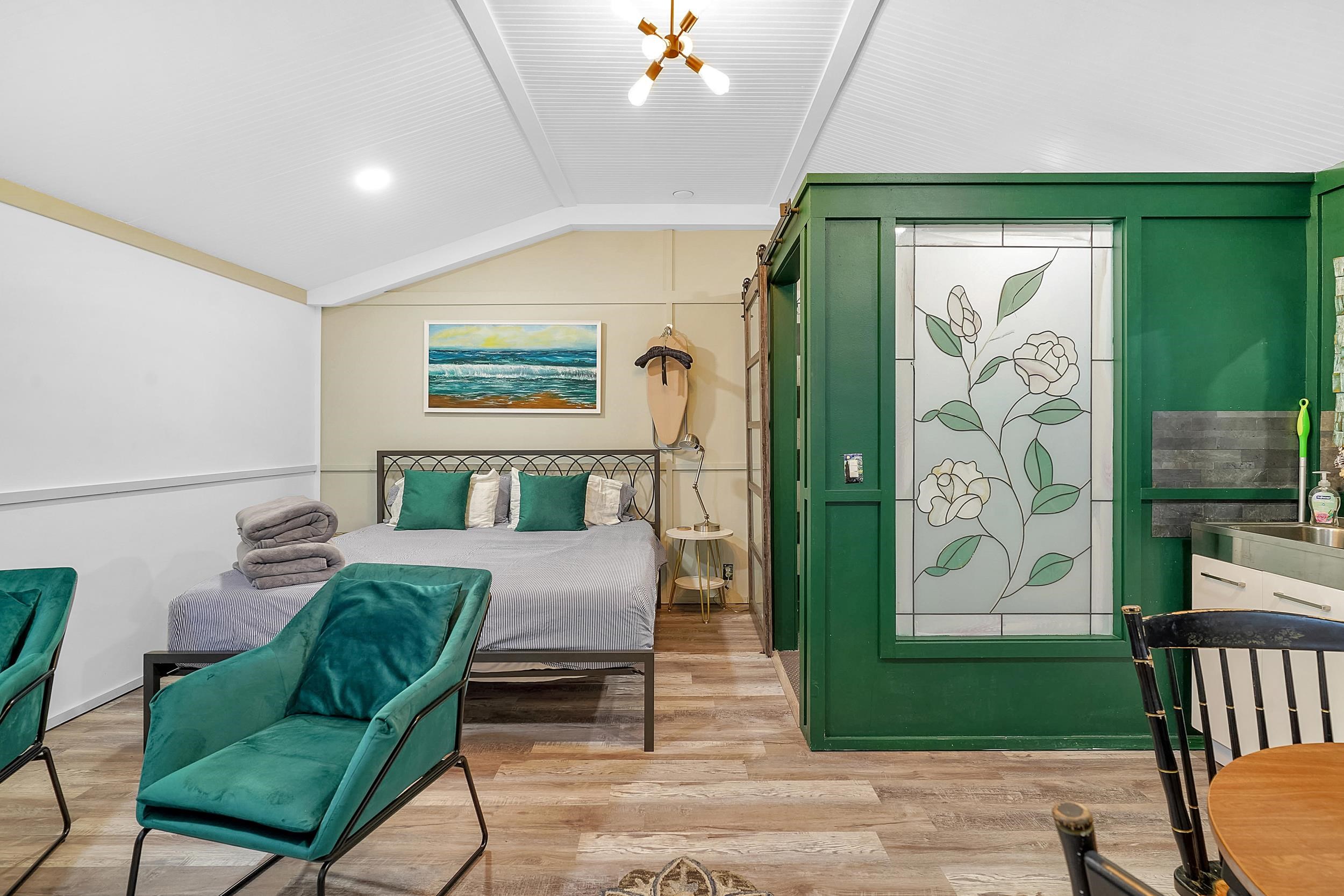 Image 59 of 67 For 31 Sanford Street