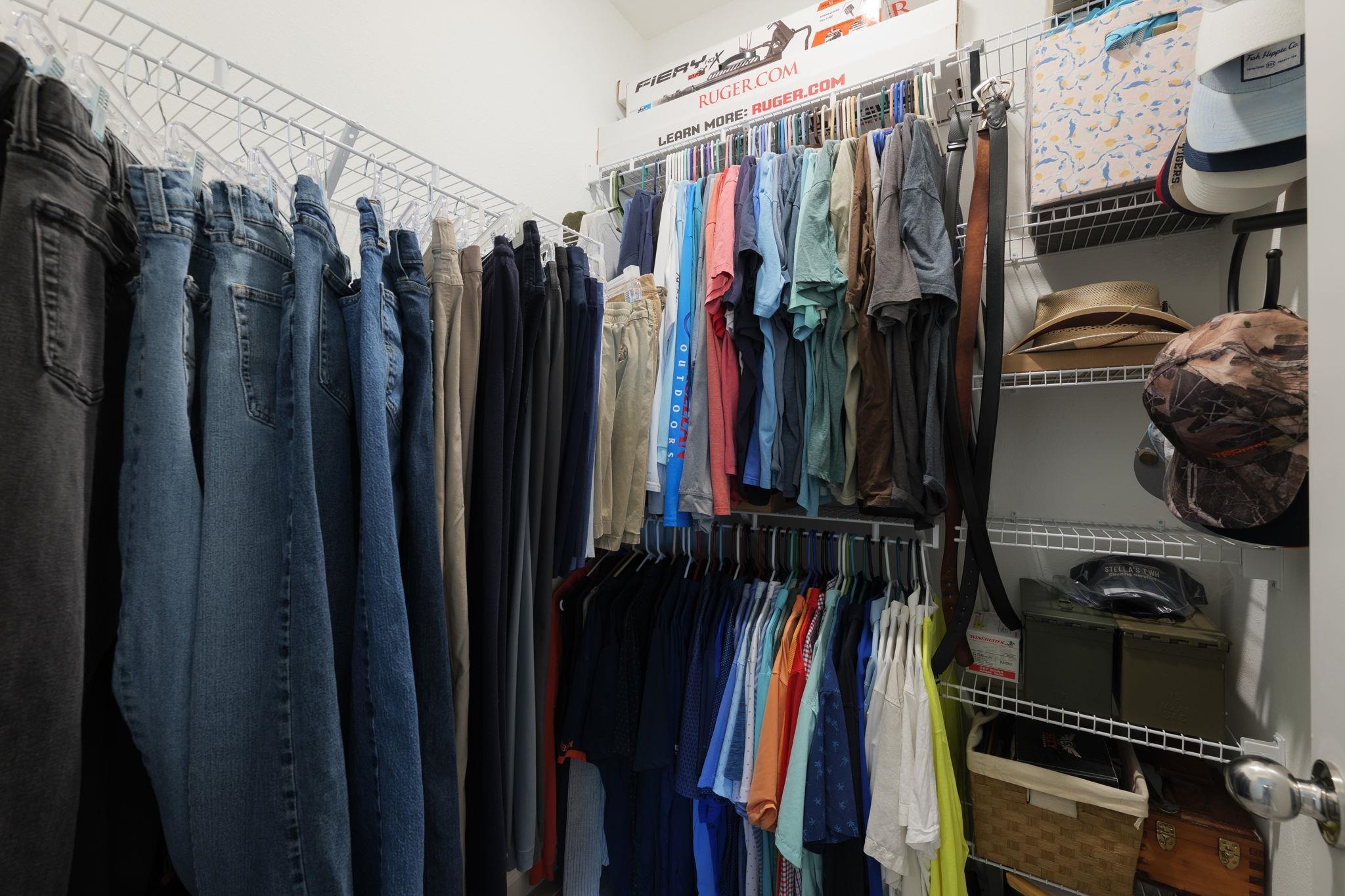 Image 32 of 43 For 28 Seasons Court