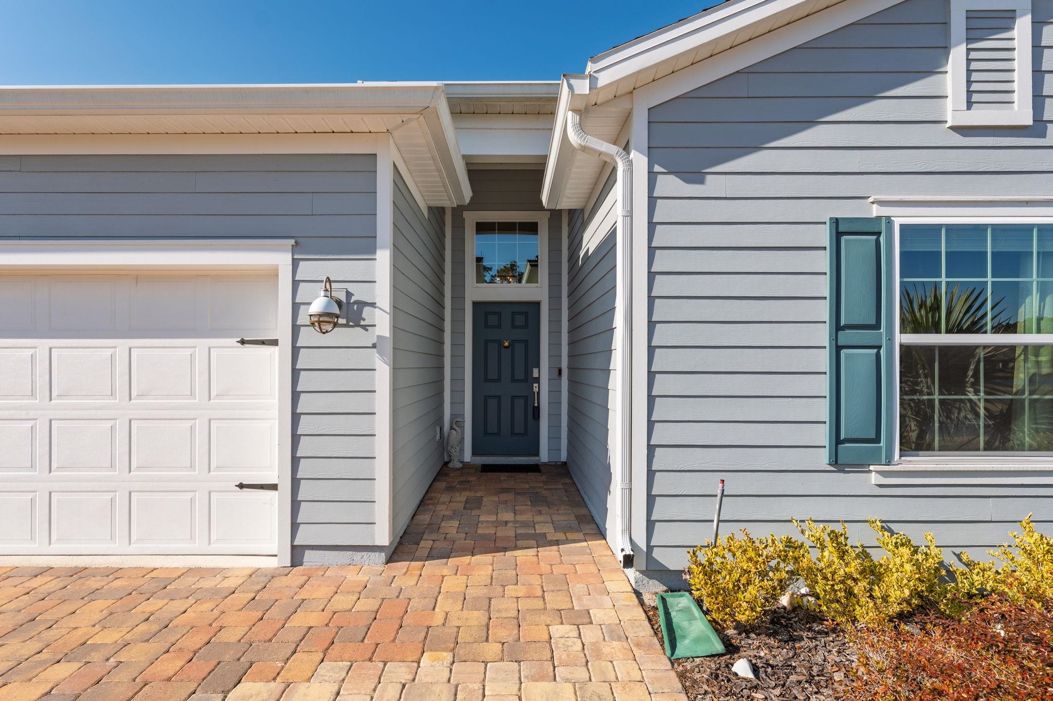 Image 6 of 43 For 28 Seasons Court