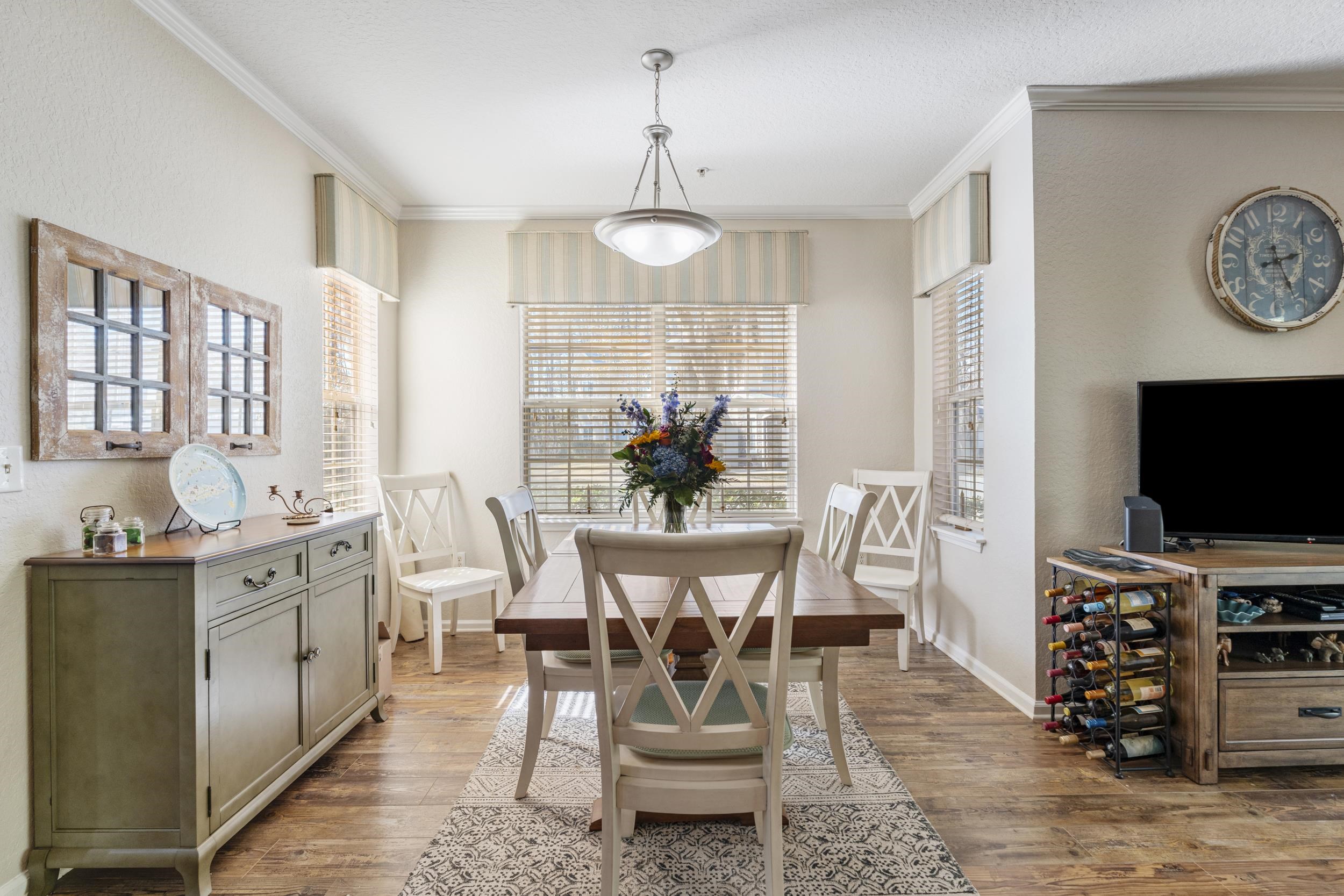 Image 10 of 38 For 110 Magnolia Crossing Pt Unit 1901  1901