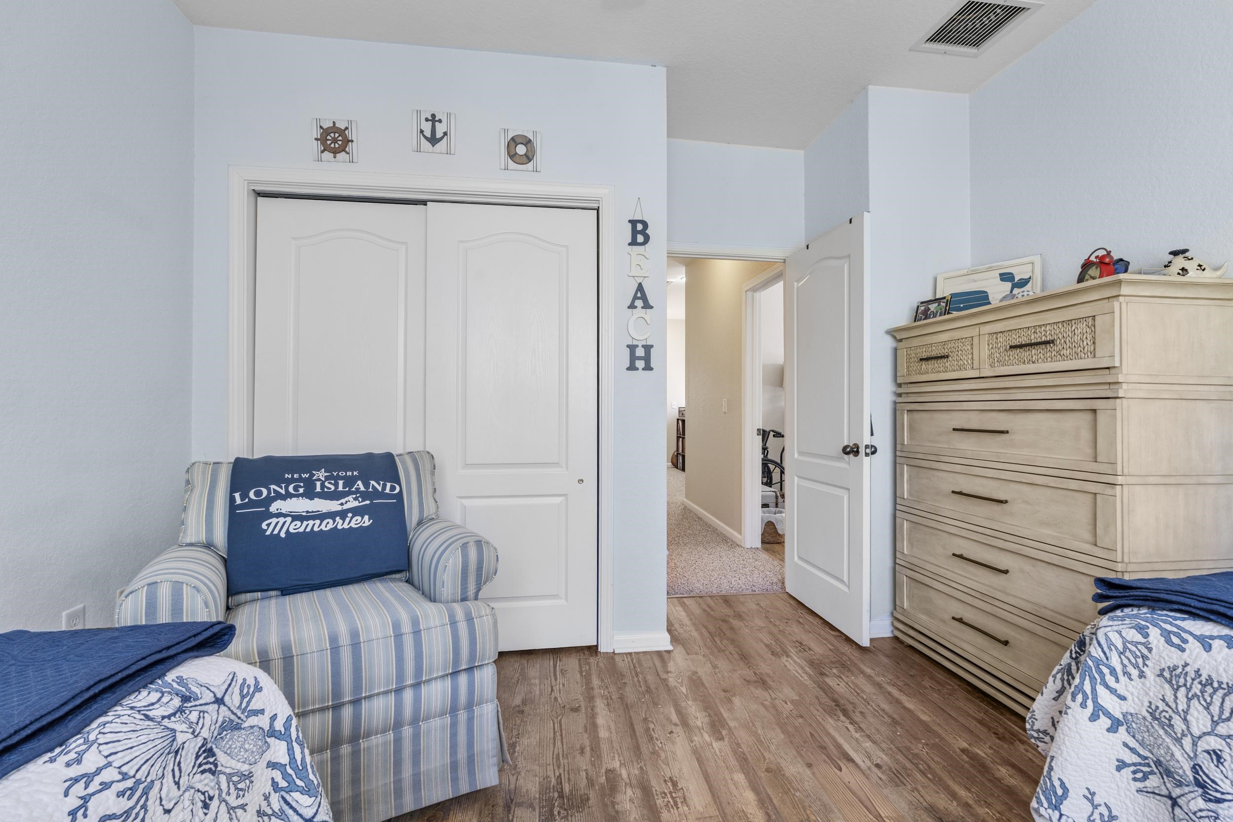 Image 23 of 38 For 110 Magnolia Crossing Pt Unit 1901  1901